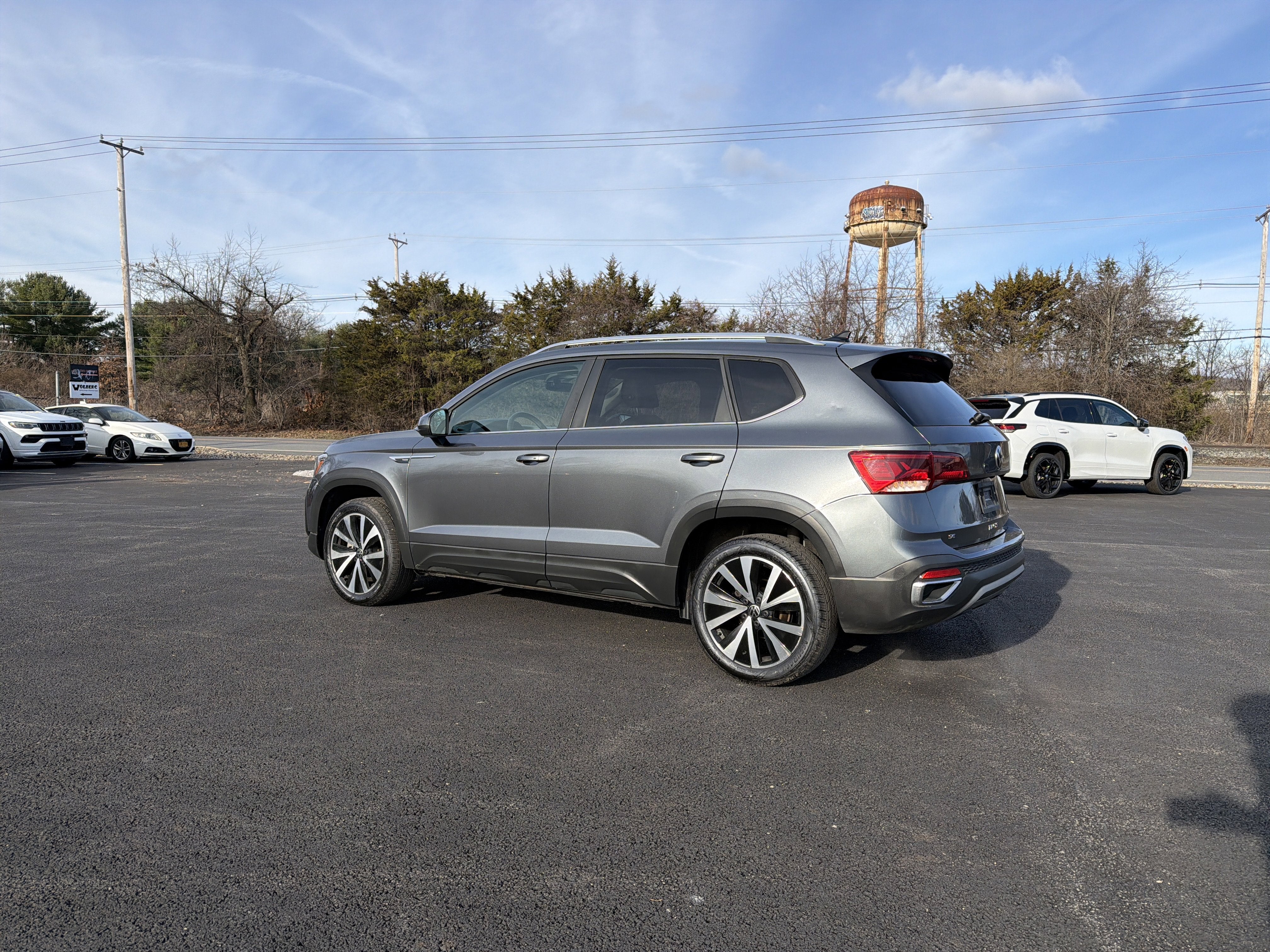 2024 Volkswagen Taos 1.5T SE