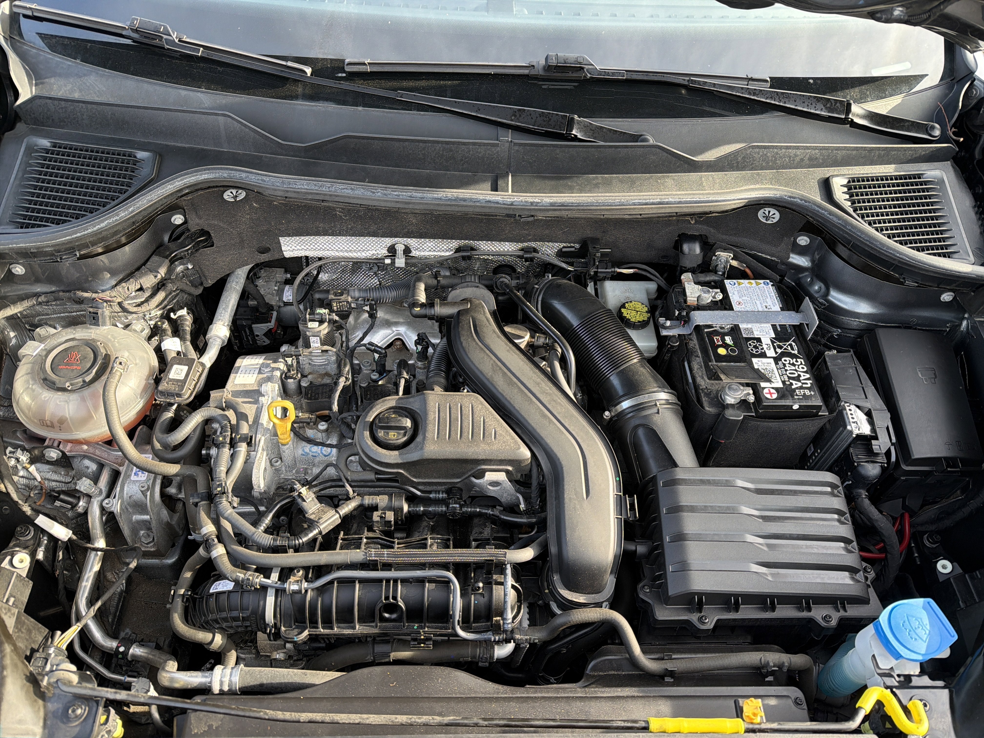 2024 Volkswagen Taos 1.5T SE