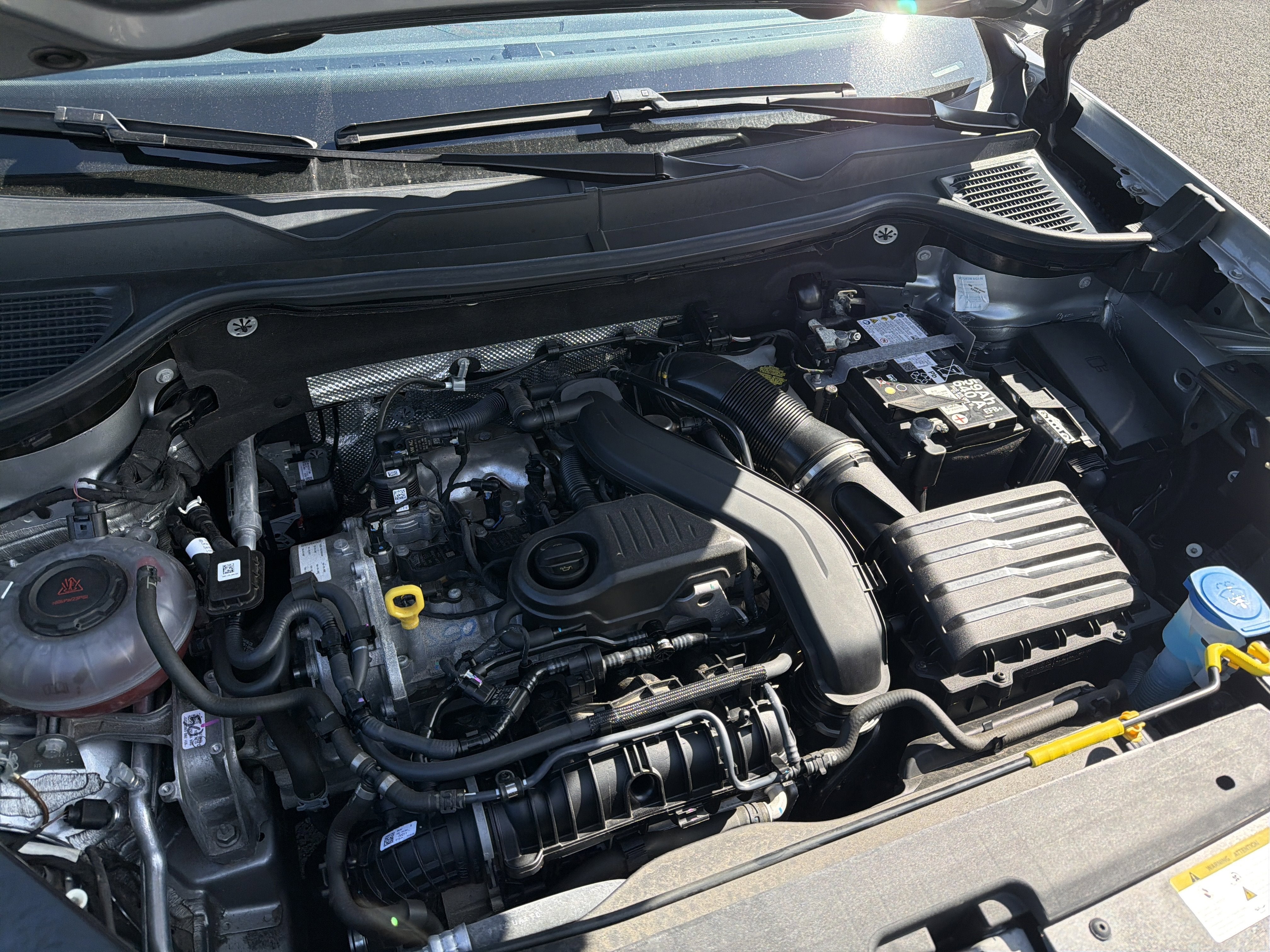 2024 Volkswagen Taos 1.5T SE