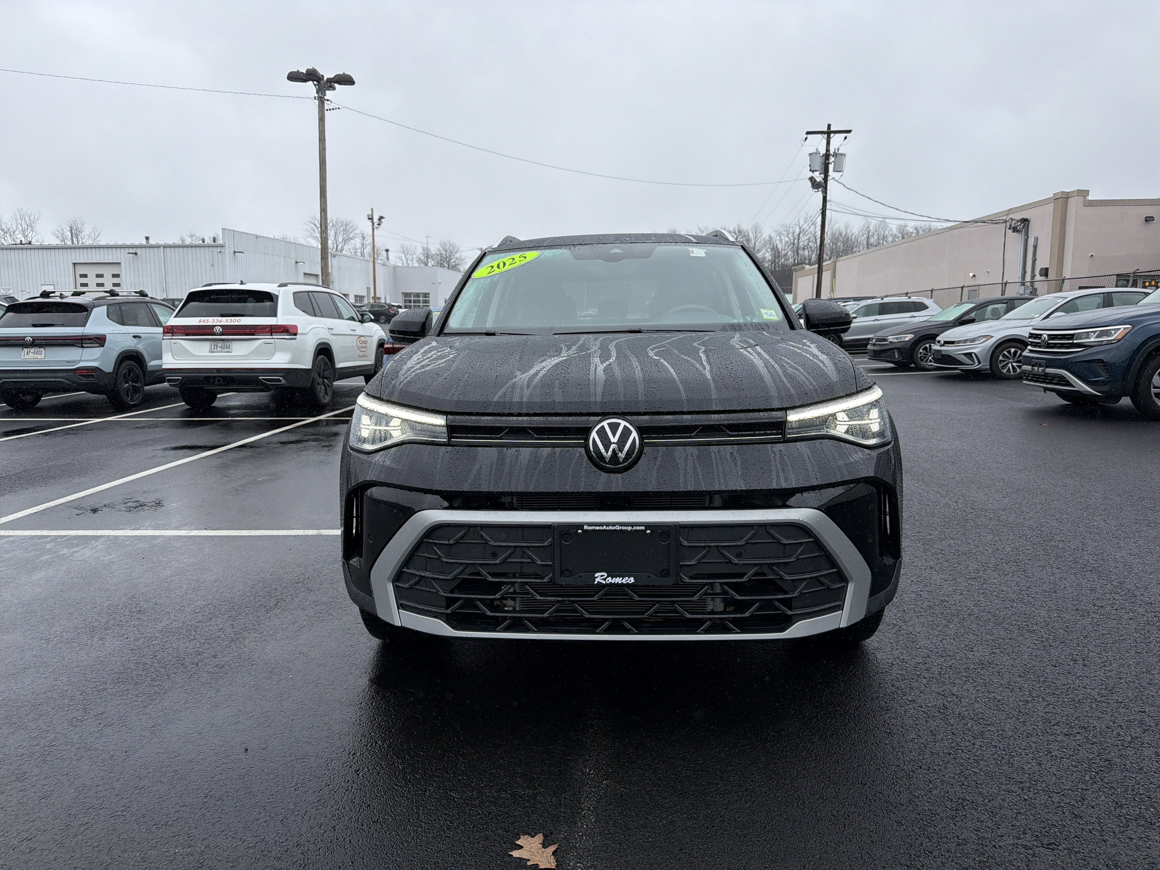 2025 Volkswagen Taos 1.5T SE