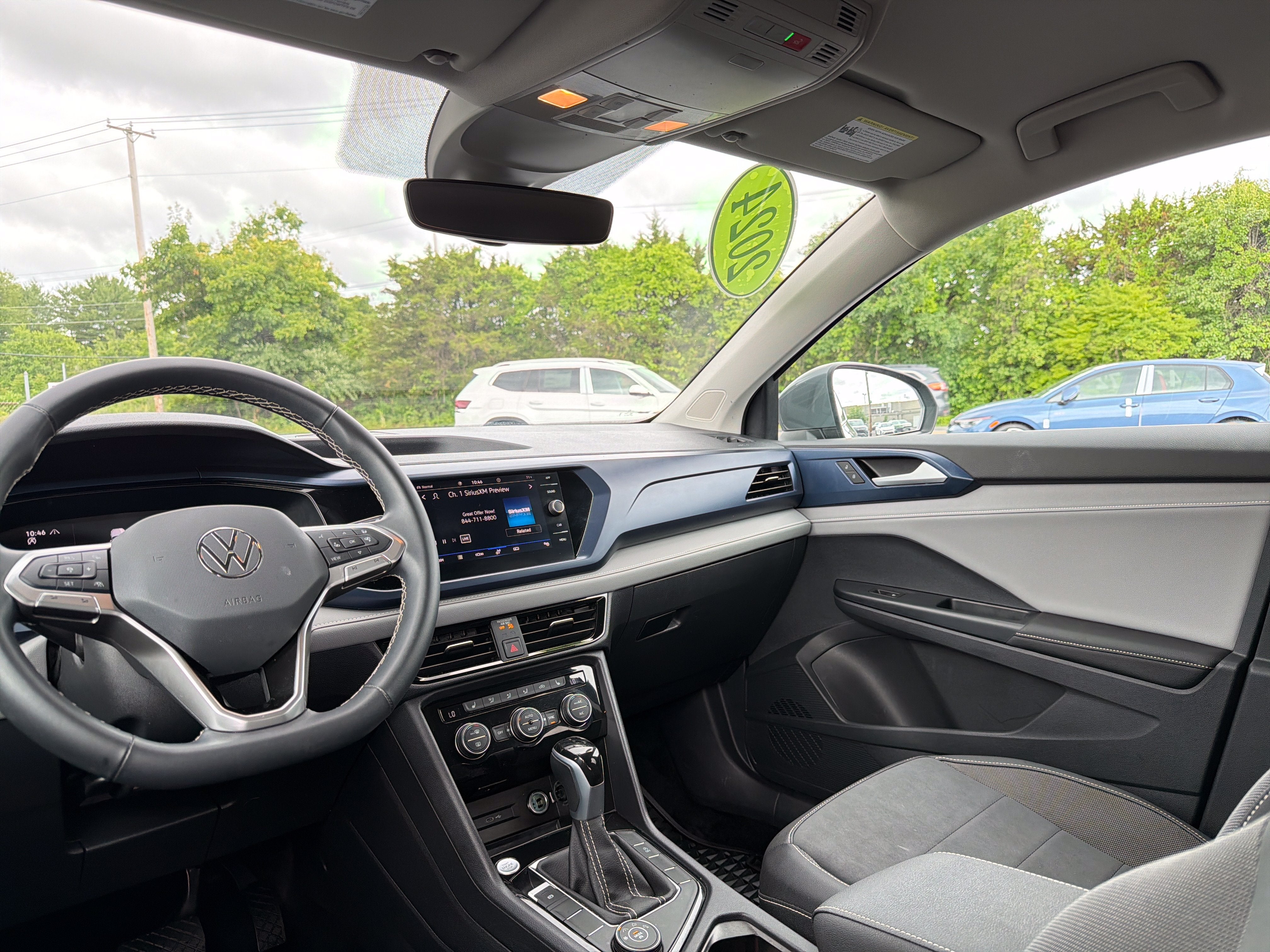 2024 Volkswagen Taos 1.5T SE