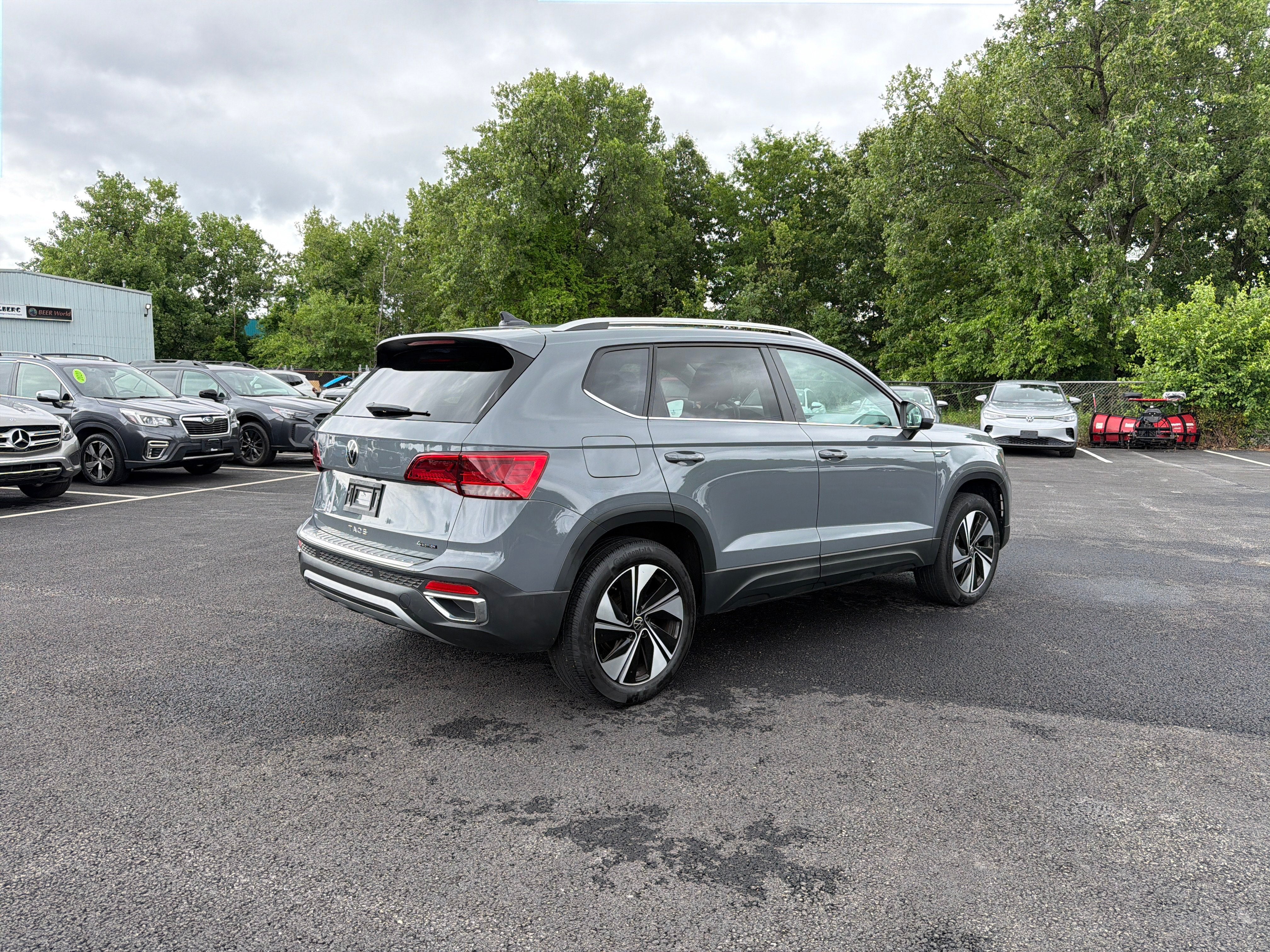 2024 Volkswagen Taos 1.5T SE