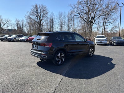 2024 Volkswagen Taos 1.5T SE