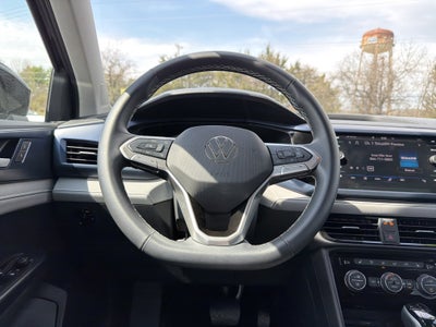 2024 Volkswagen Taos 1.5T SE
