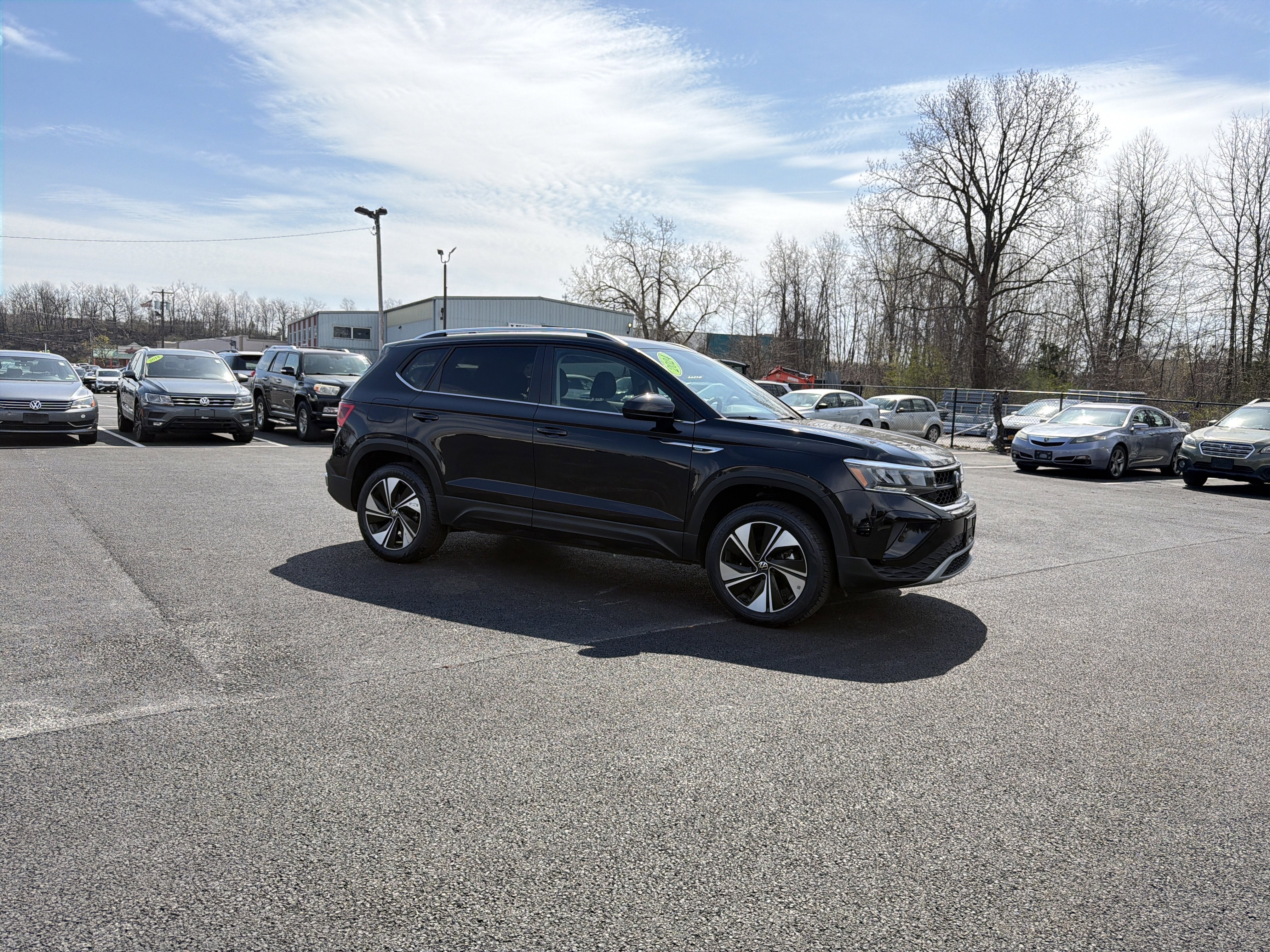 2024 Volkswagen Taos 1.5T SE