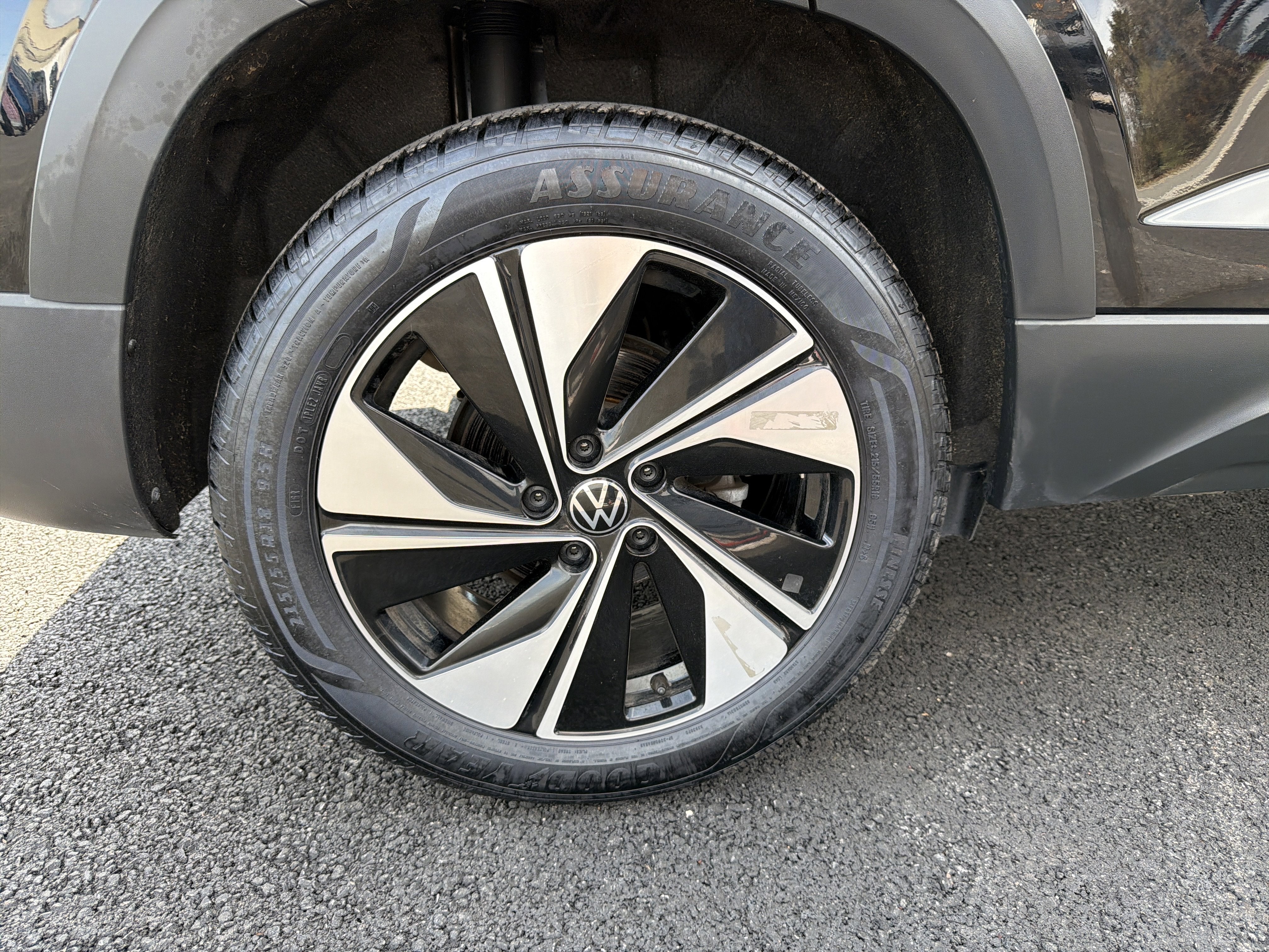 2024 Volkswagen Taos 1.5T SE