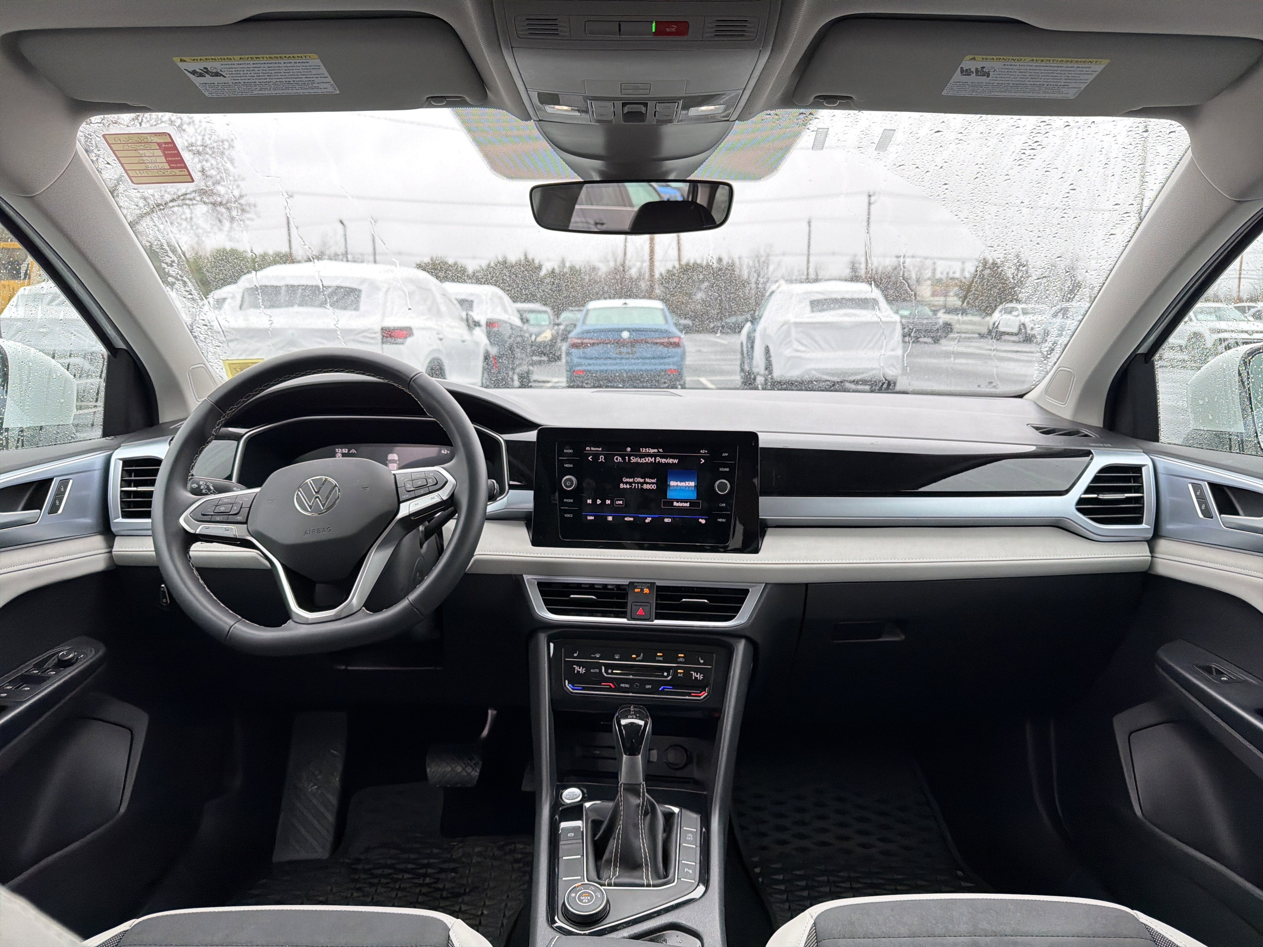 2025 Volkswagen Taos 1.5T SE