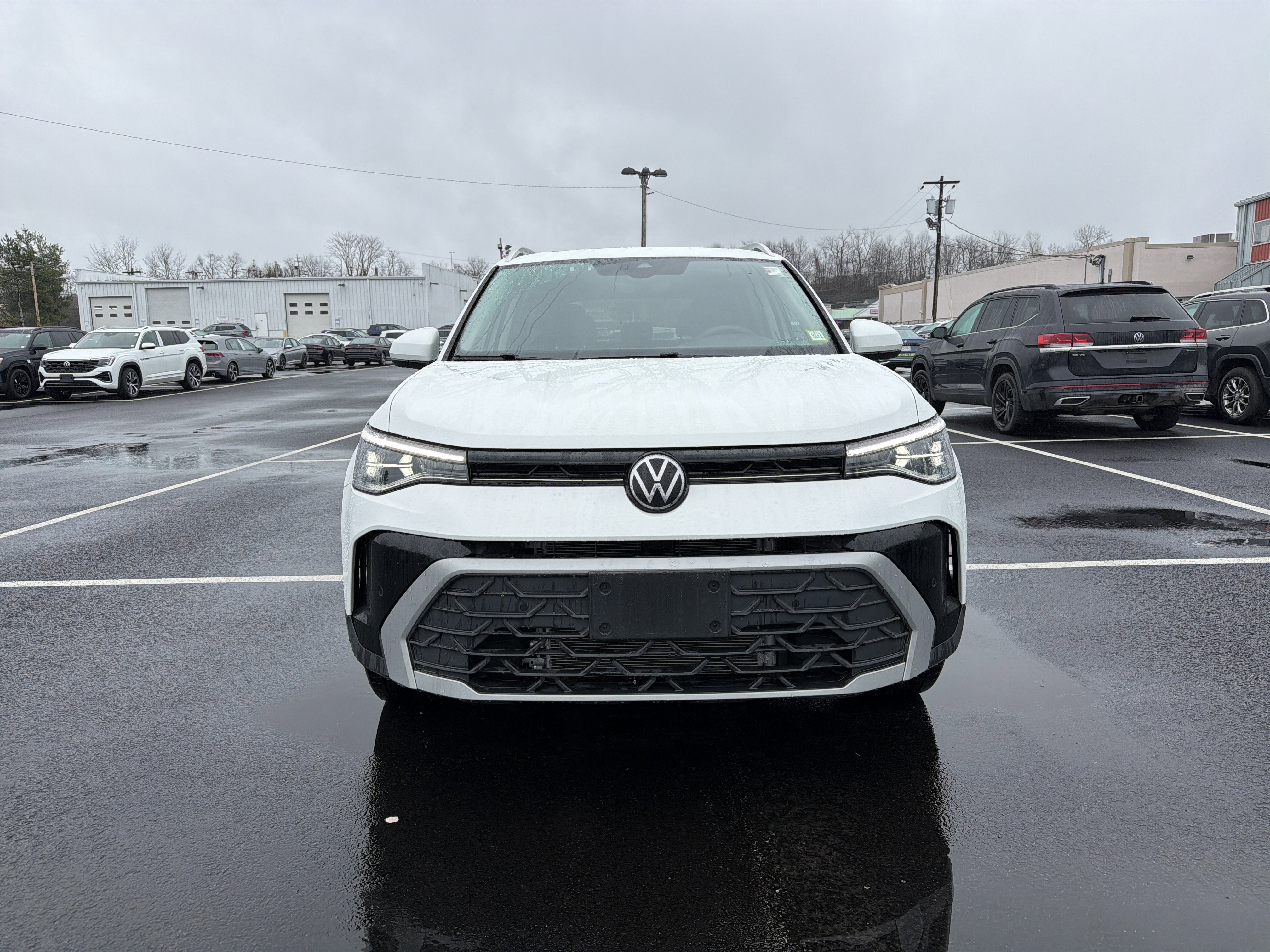 2025 Volkswagen Taos 1.5T SE