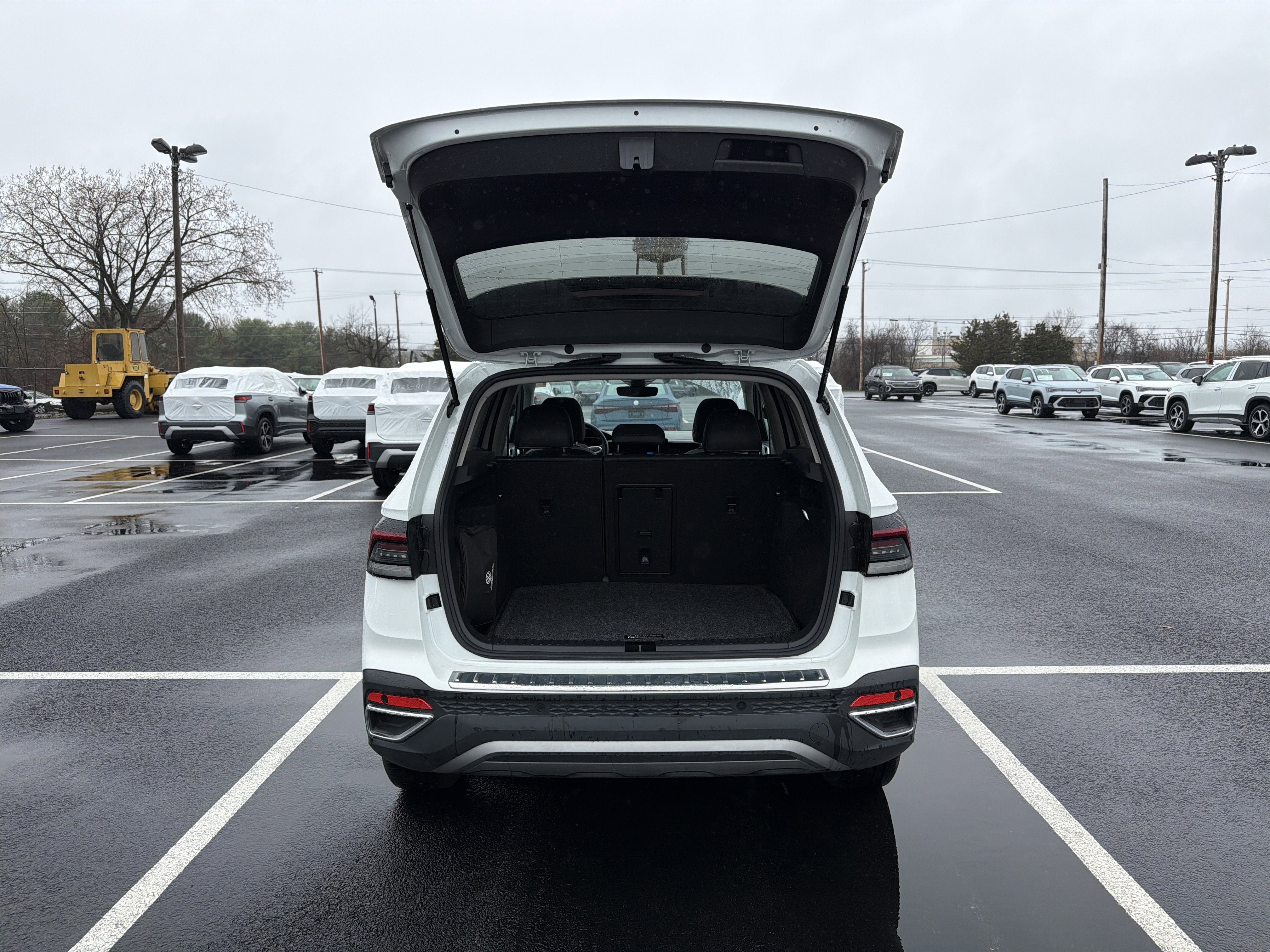 2025 Volkswagen Taos 1.5T SE