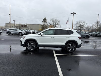 2025 Volkswagen Taos 1.5T SE