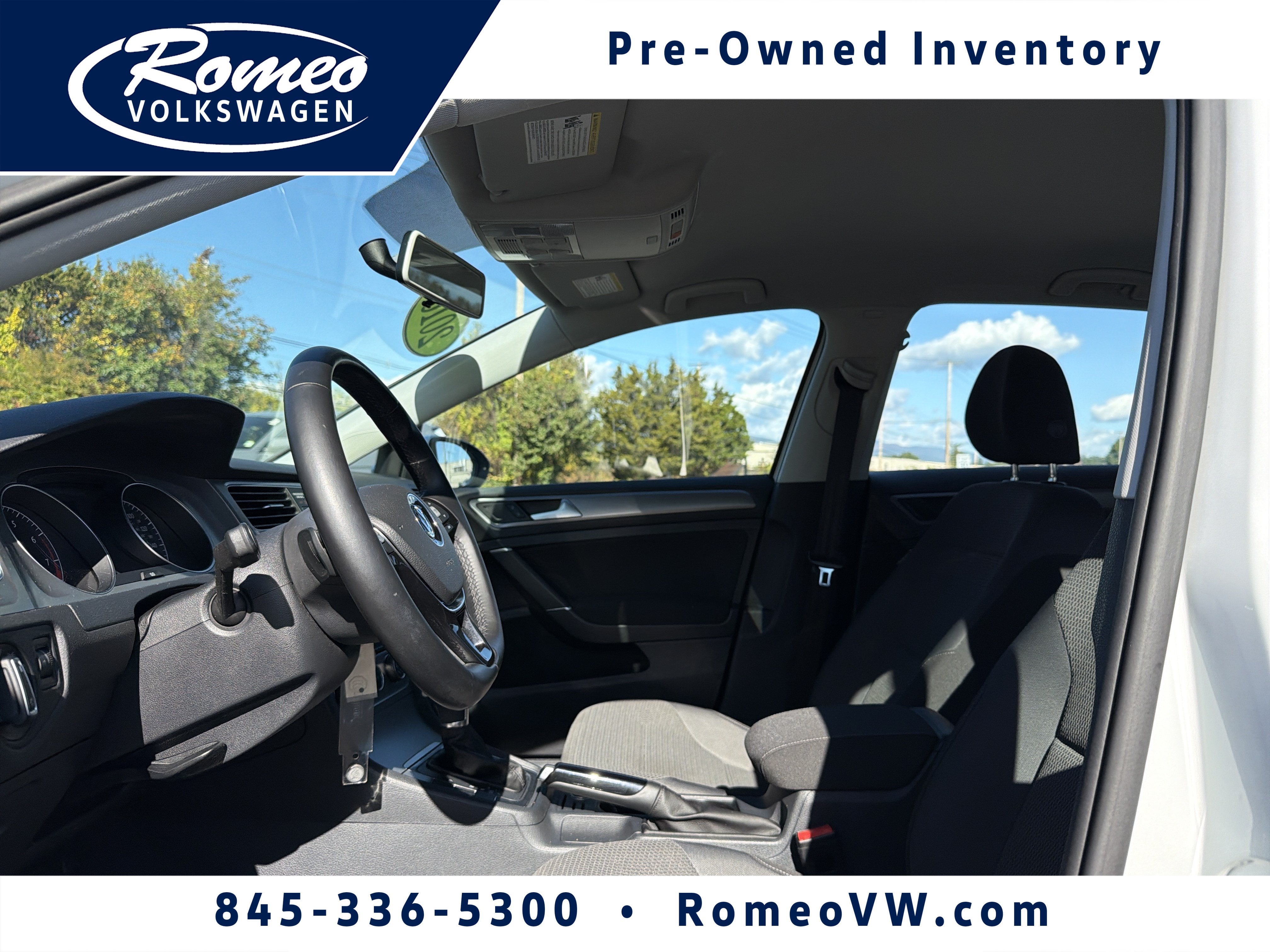 2016 Volkswagen Golf TSI SE 4-Door