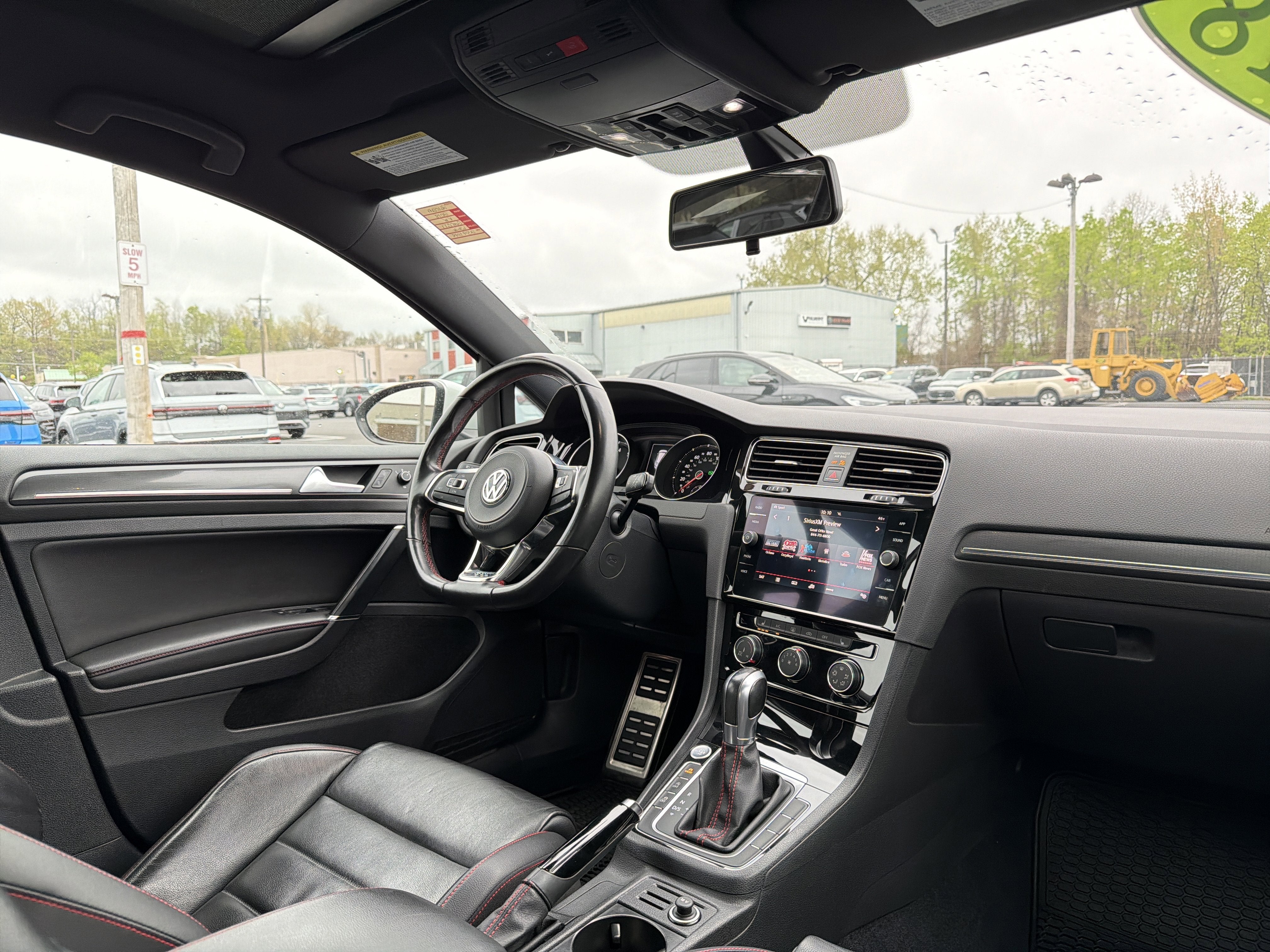 2018 Volkswagen Golf GTI 2.0T SE