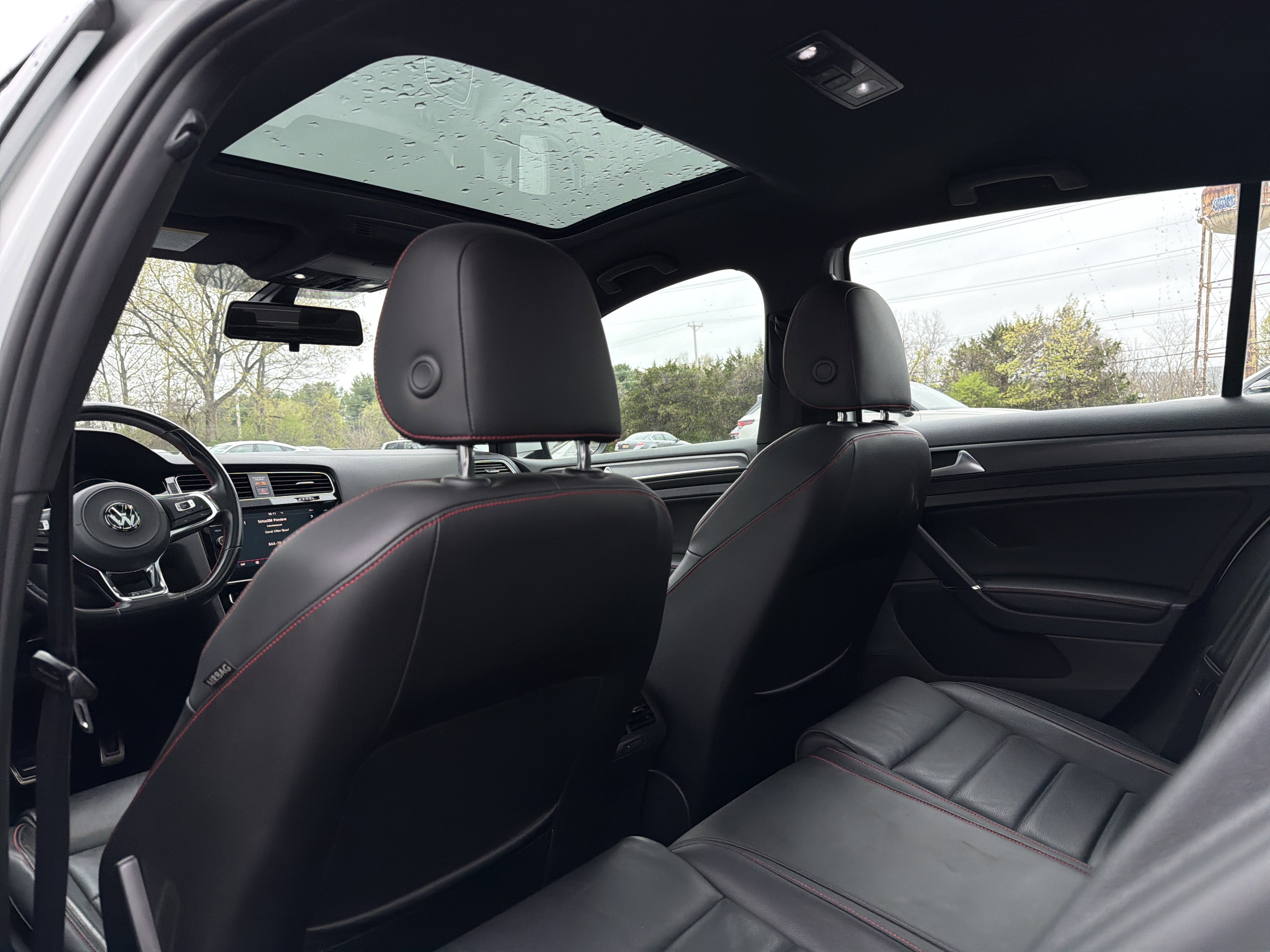 2018 Volkswagen Golf GTI 2.0T SE