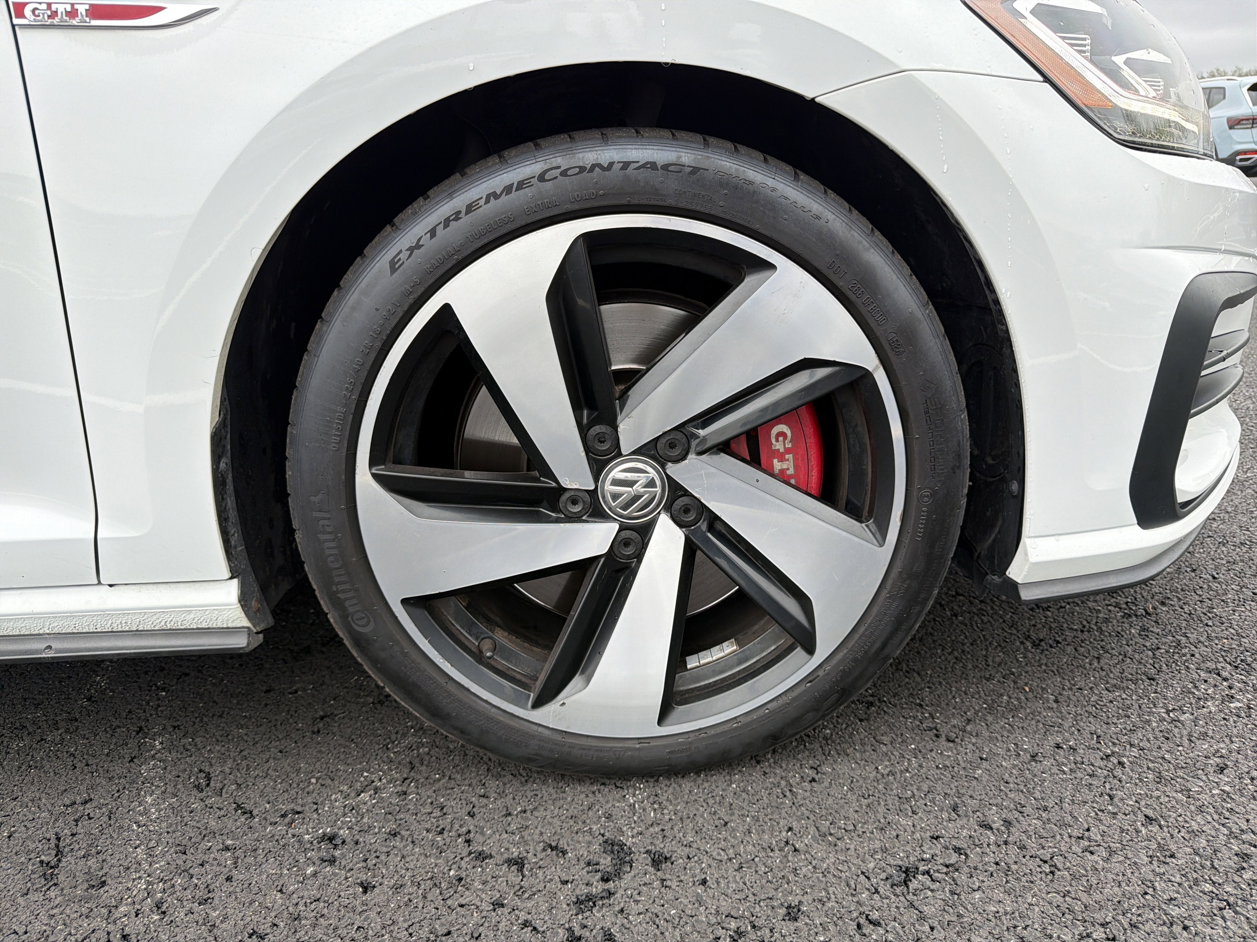 2018 Volkswagen Golf GTI 2.0T SE