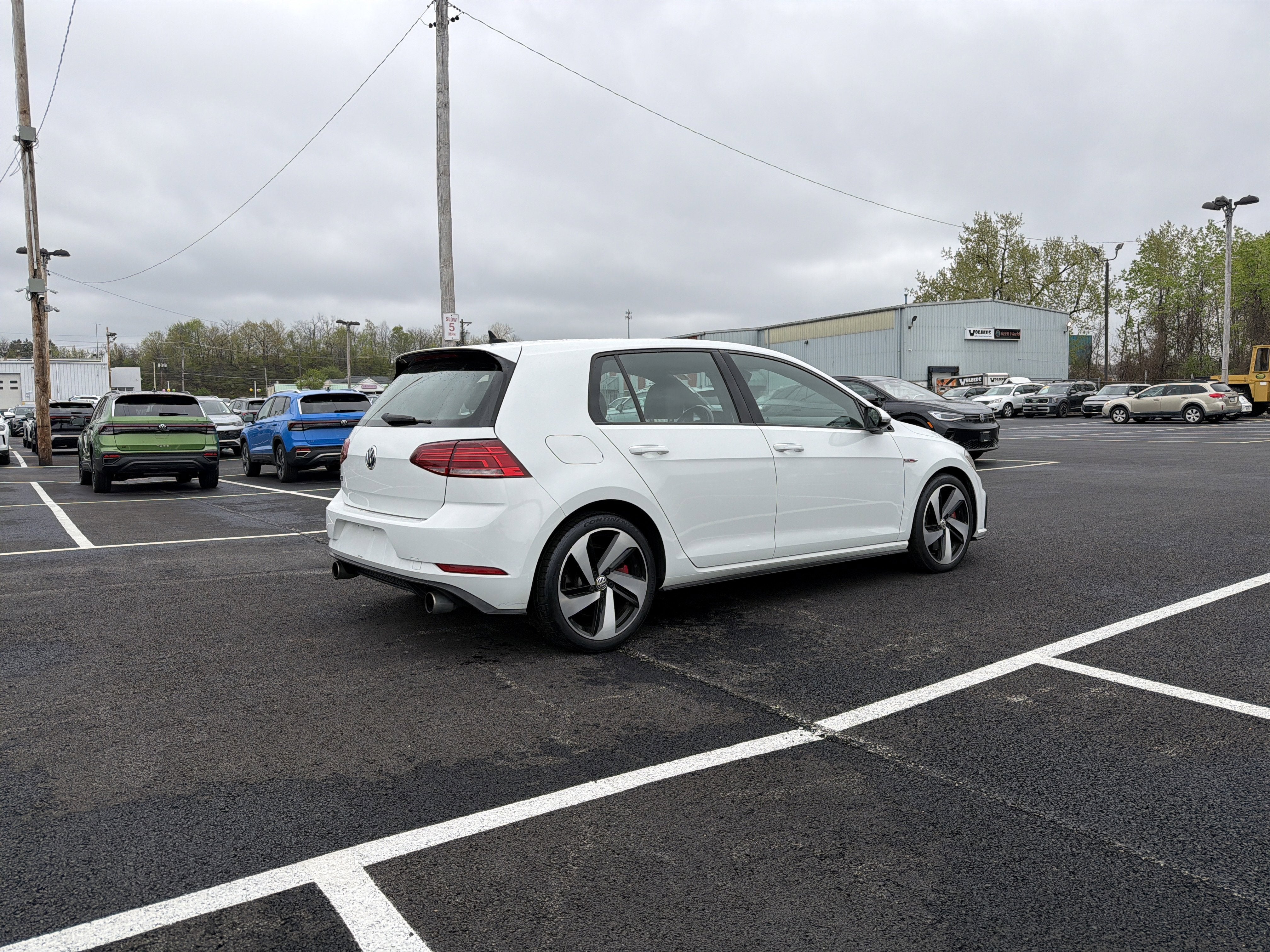 2018 Volkswagen Golf GTI 2.0T SE
