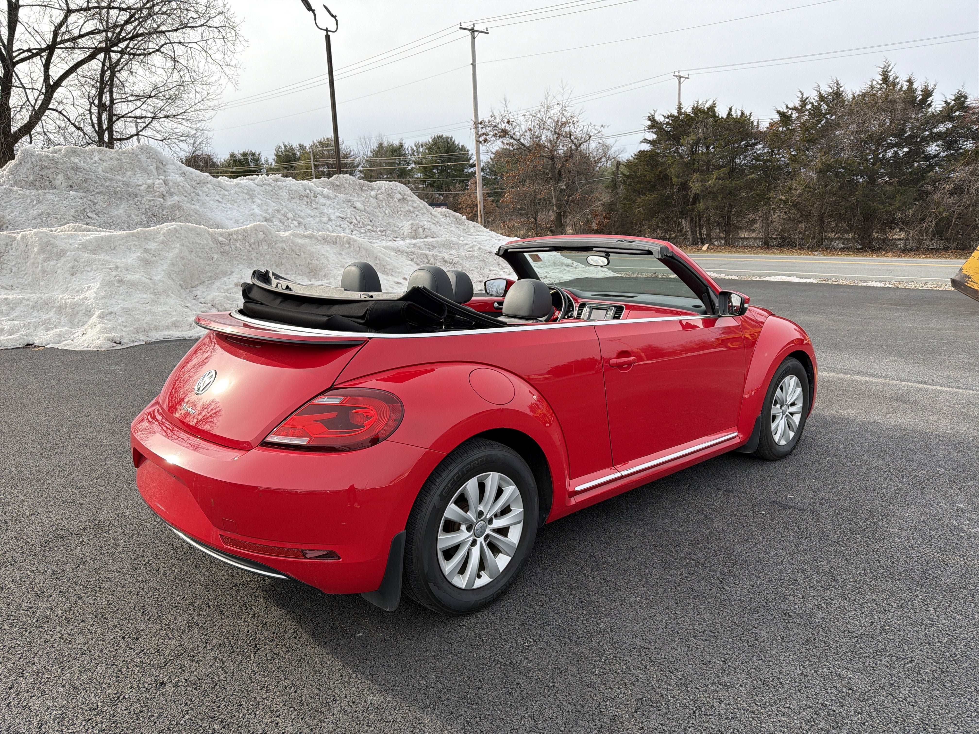 2019 Volkswagen Beetle Convertible 2.0T S