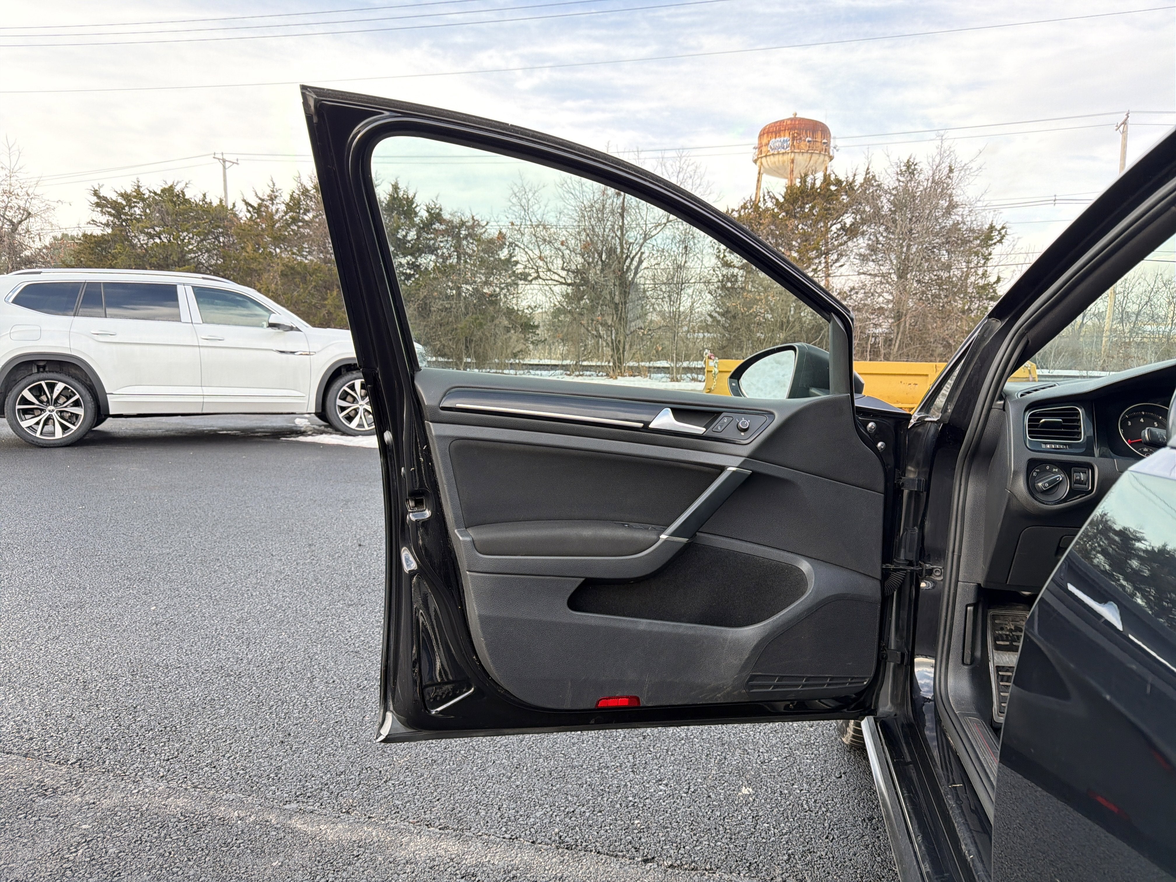 2017 Volkswagen Golf GTI S