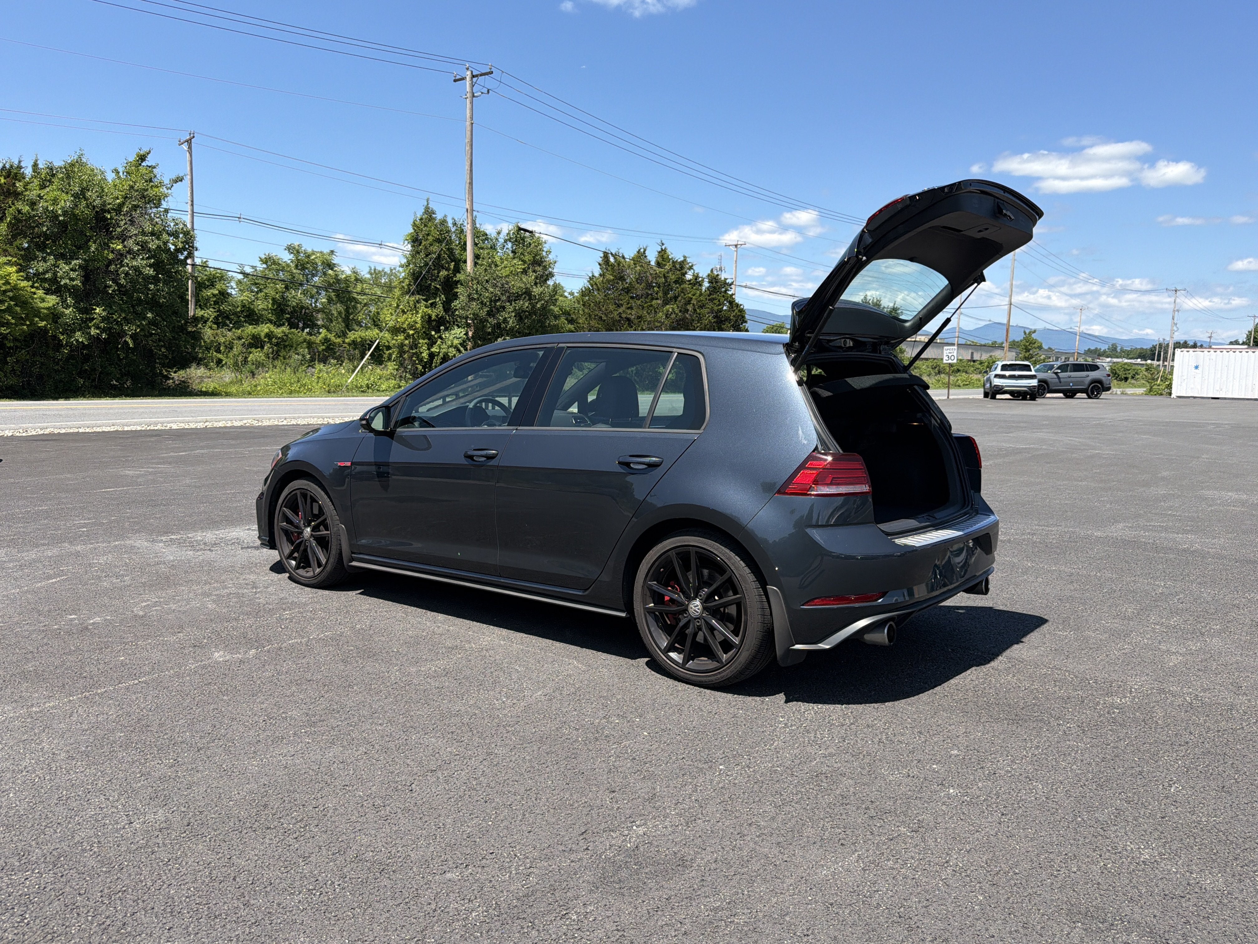 2021 Volkswagen Golf GTI 2.0T SE