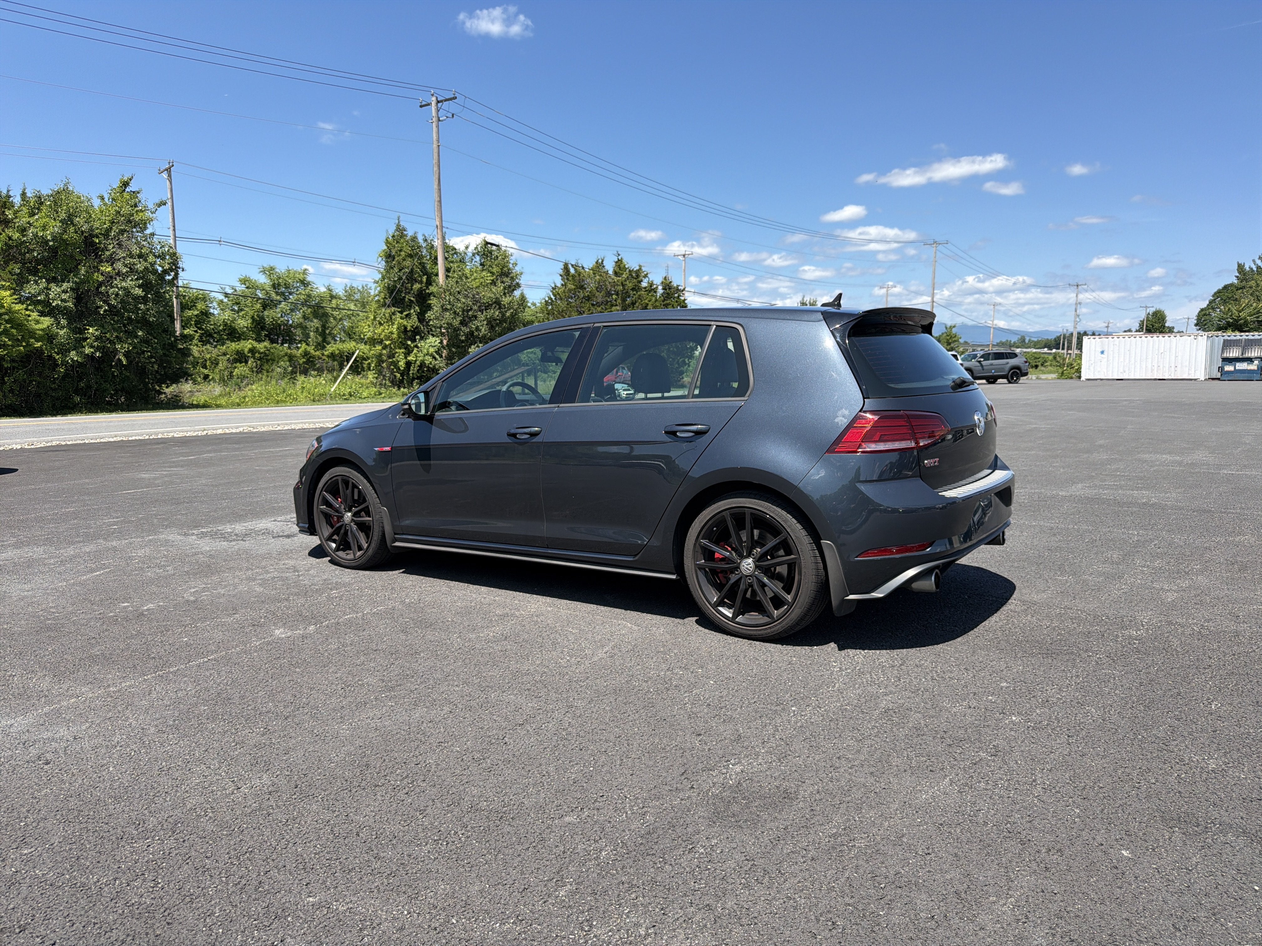 2021 Volkswagen Golf GTI 2.0T SE