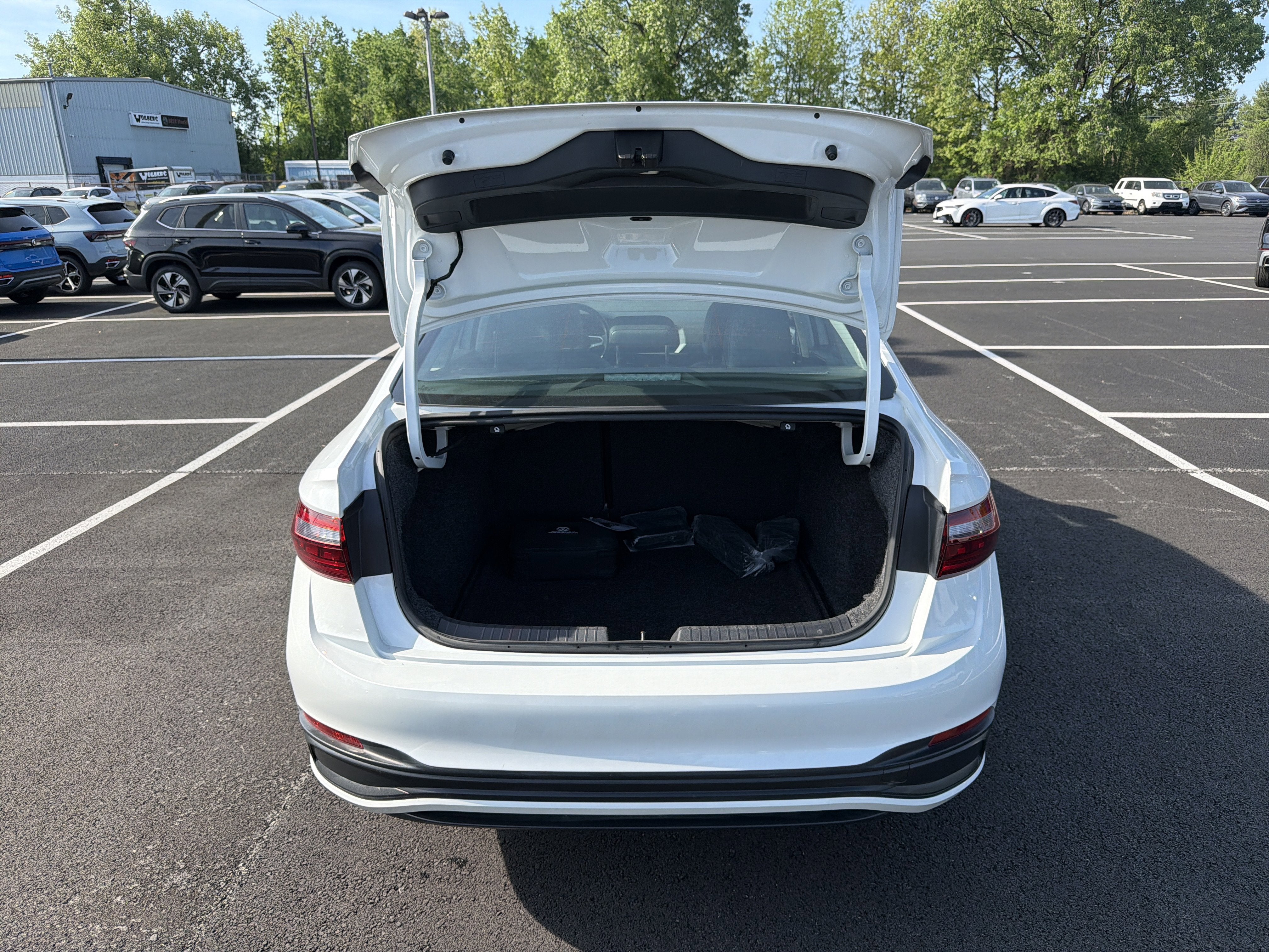 2024 Volkswagen Jetta 1.5T SE