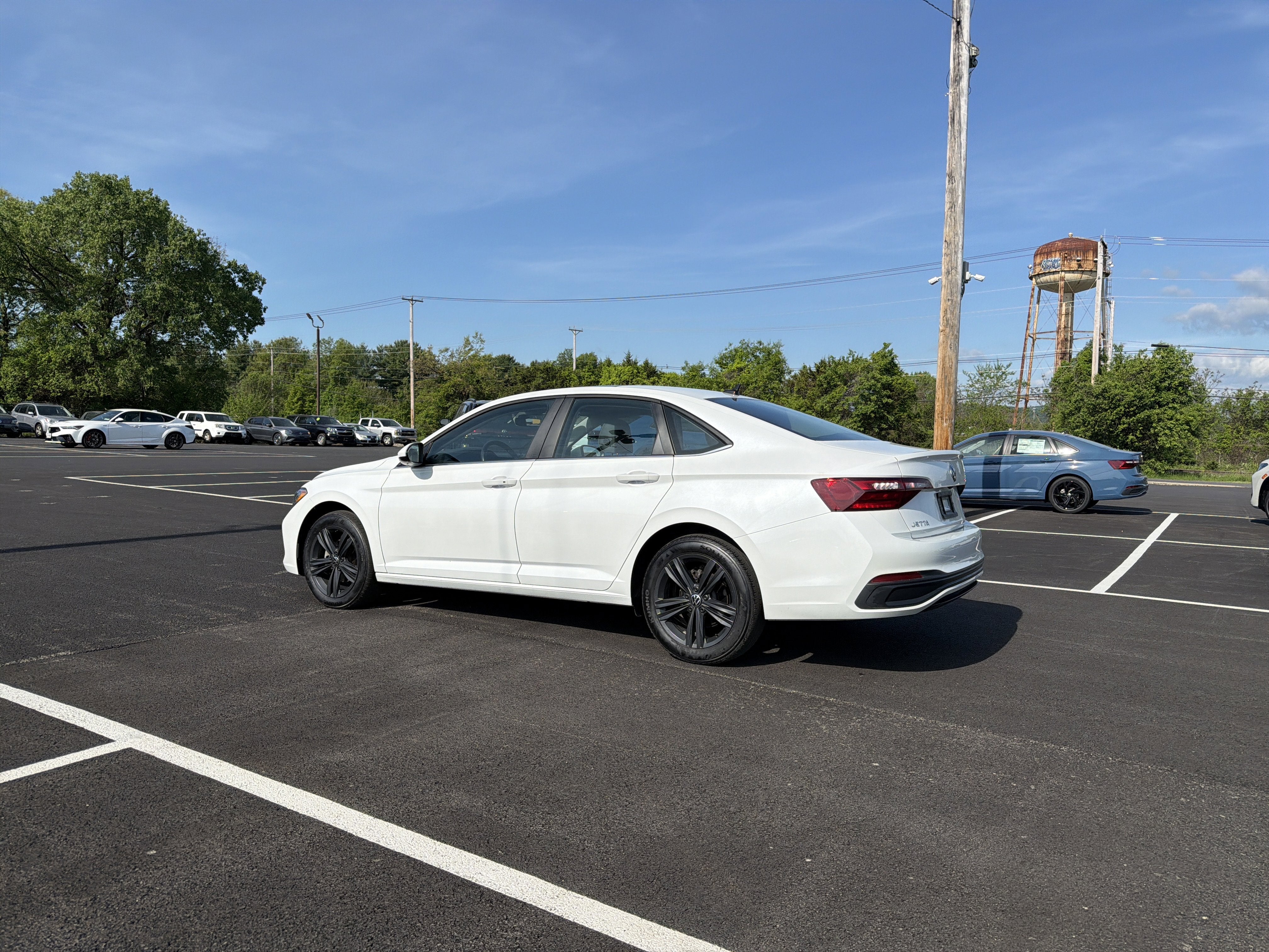 2024 Volkswagen Jetta 1.5T SE