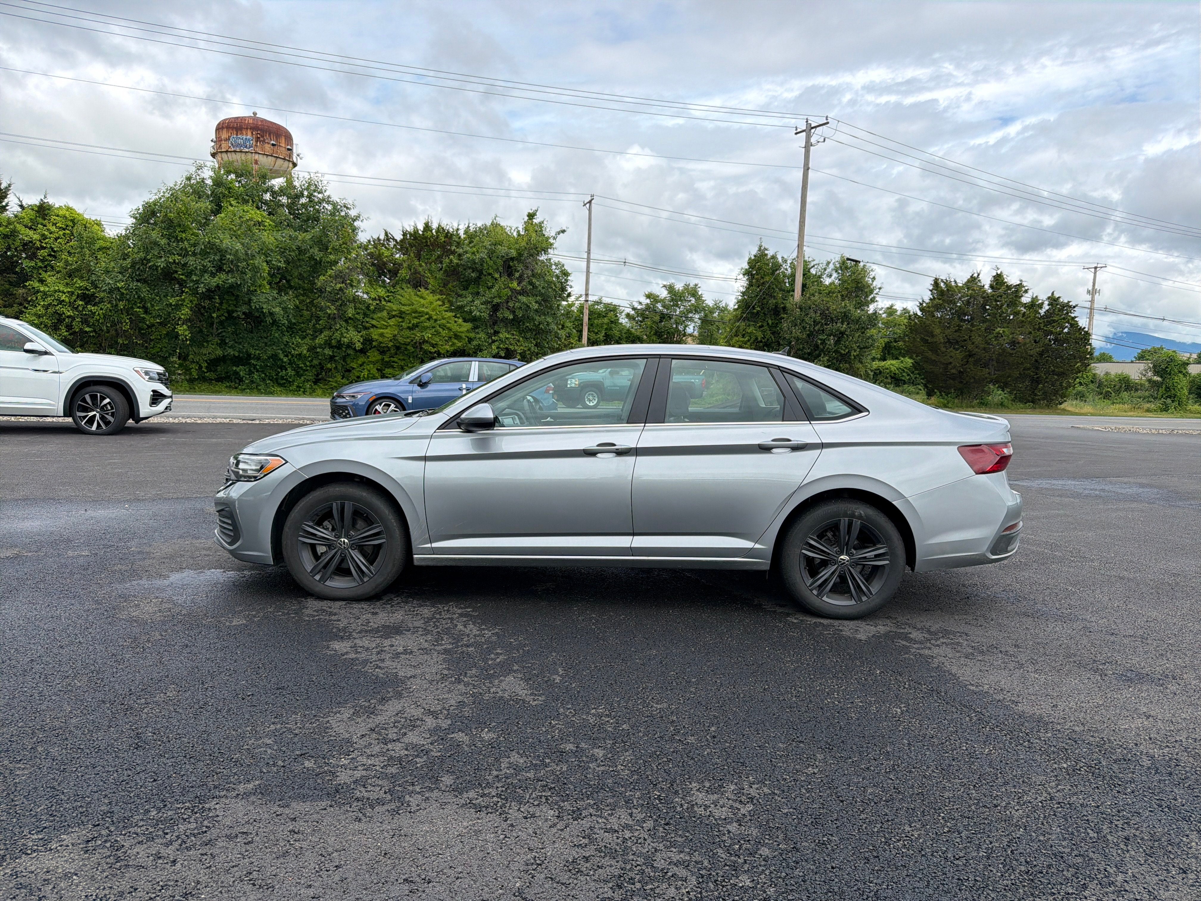 2024 Volkswagen Jetta 1.5T SE