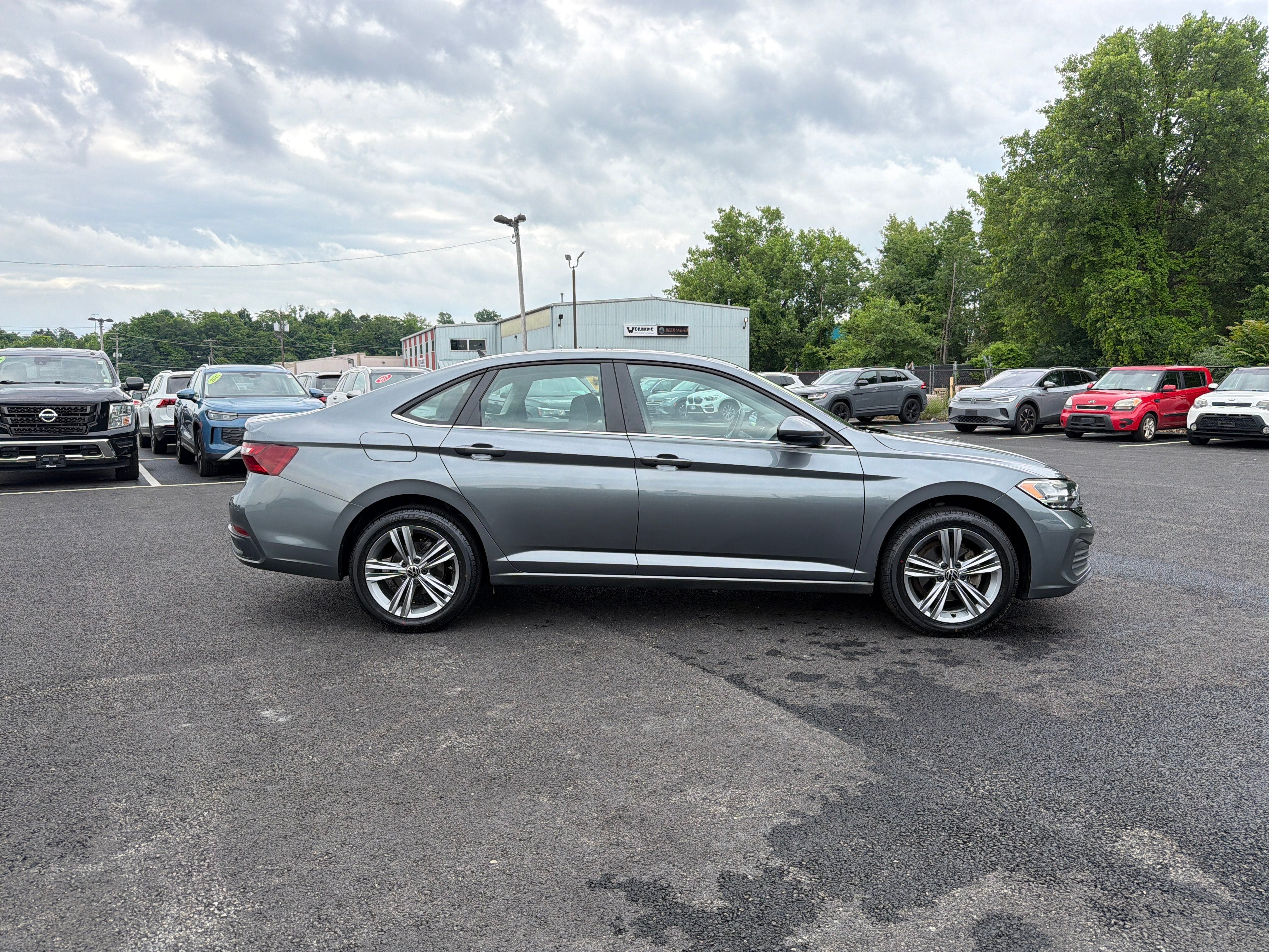2023 Volkswagen Jetta 1.5T SE