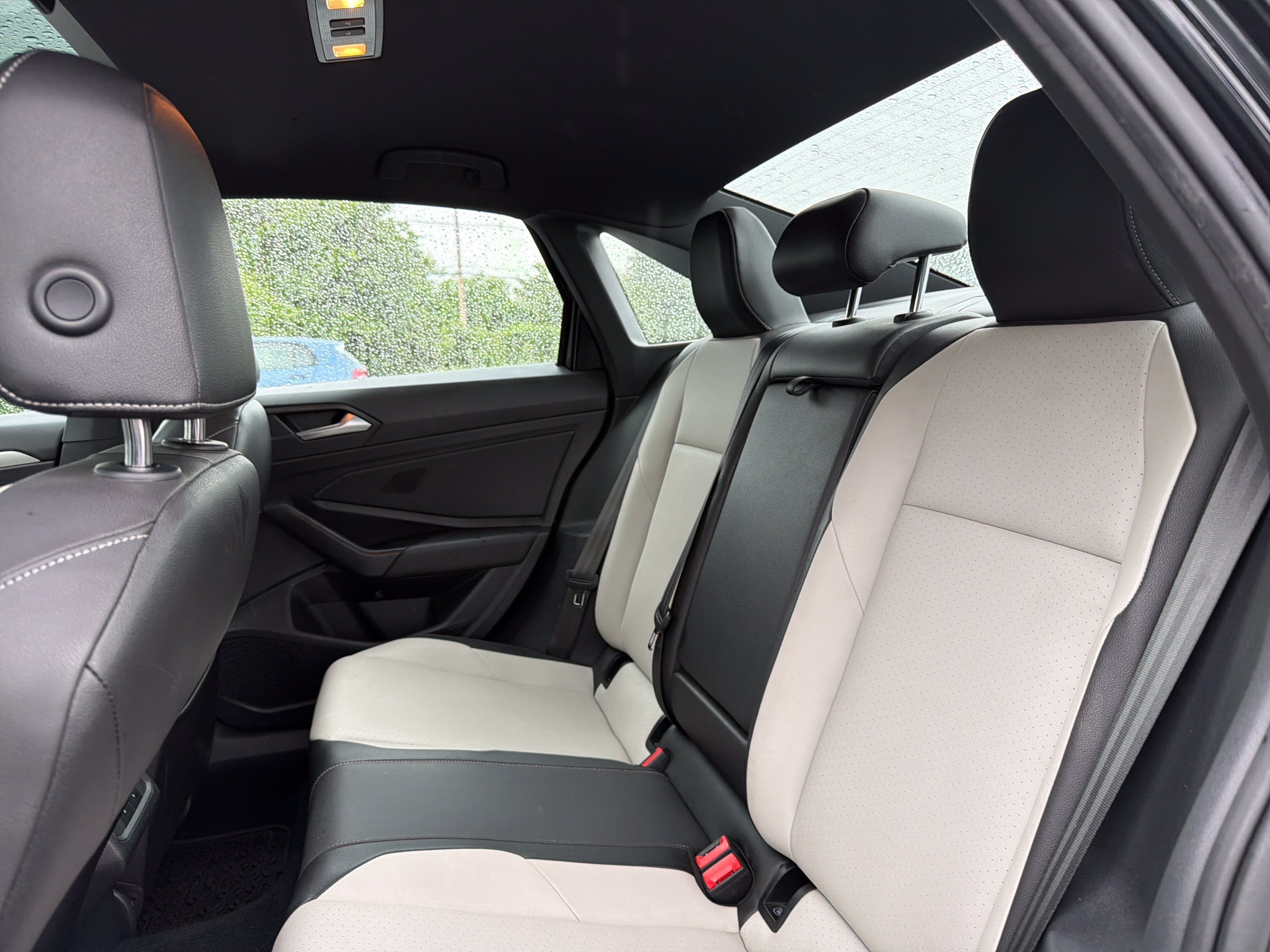 2021 Volkswagen Jetta R-Line