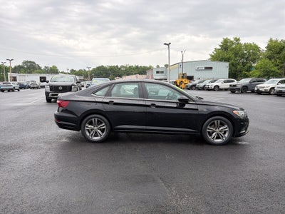 2021 Volkswagen Jetta R-Line