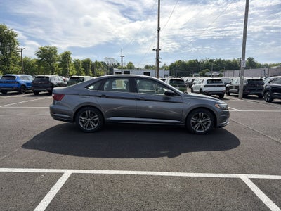 2021 Volkswagen Jetta R-Line