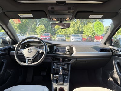 2019 Volkswagen Jetta R-Line