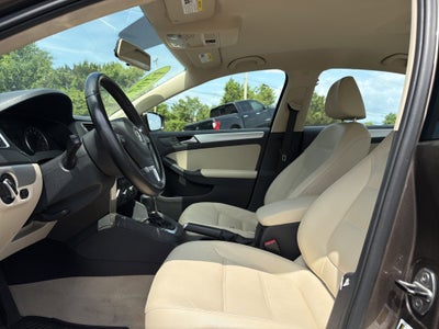 2014 Volkswagen Jetta 1.8T SE