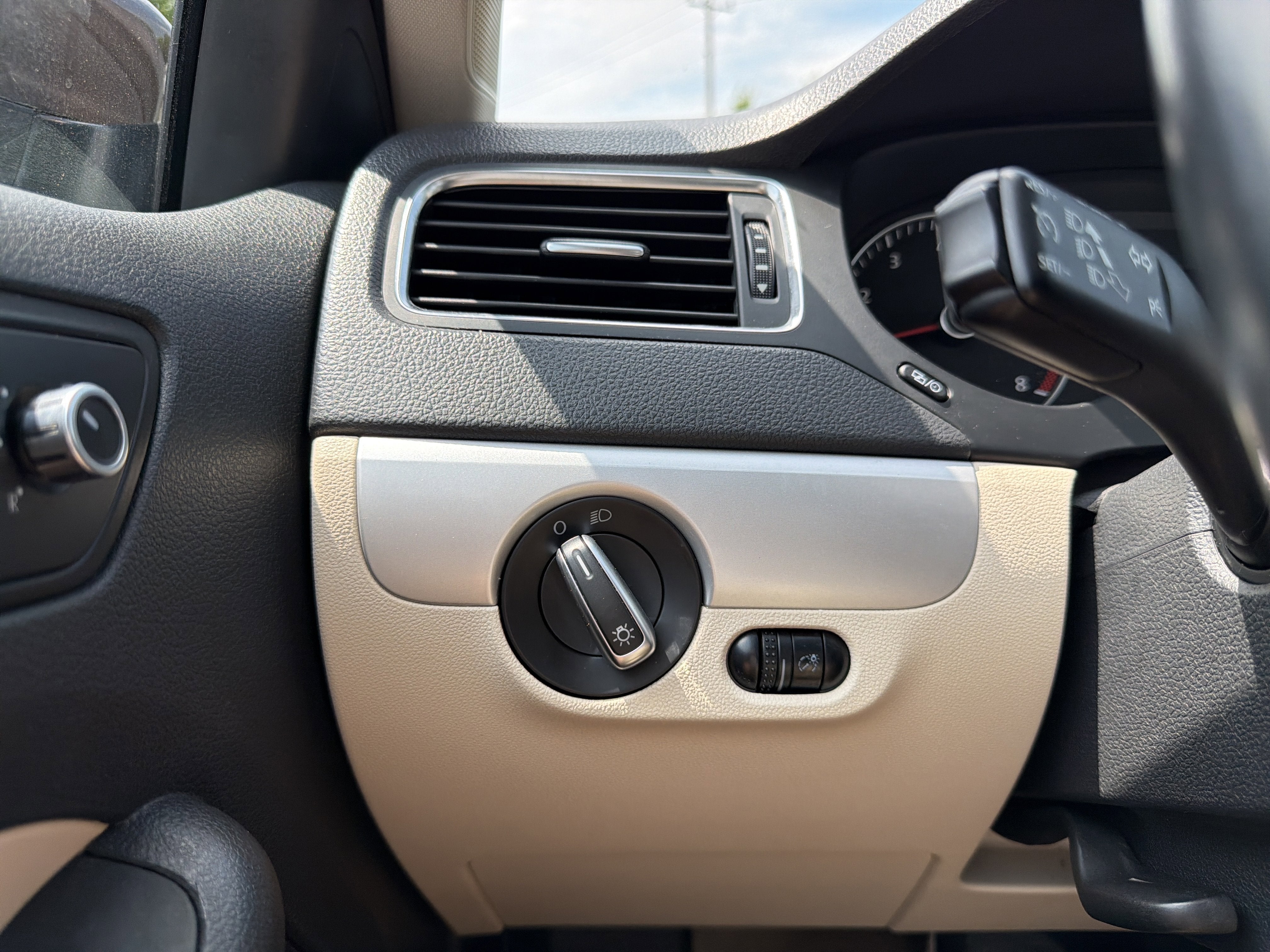 2014 Volkswagen Jetta 1.8T SE
