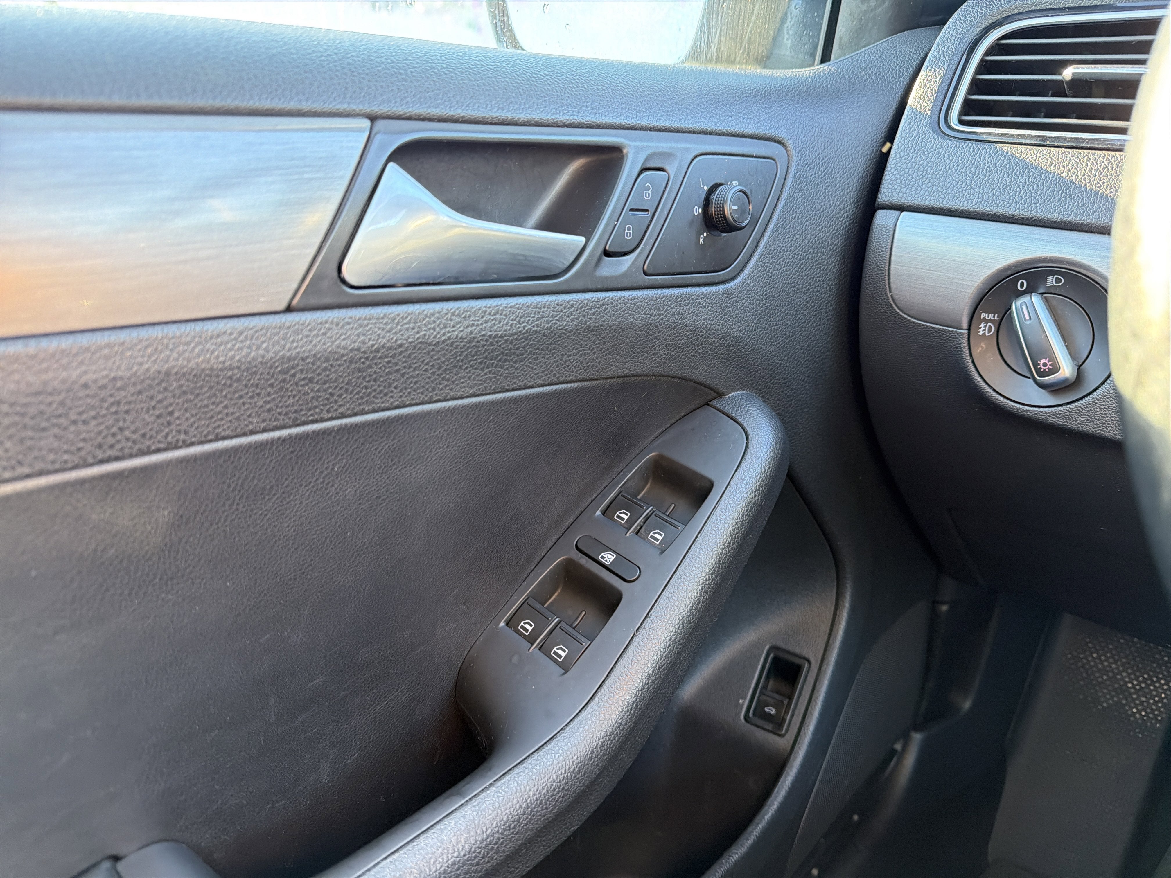 2017 Volkswagen Jetta 1.8T Sport