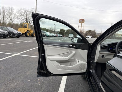 2022 Volkswagen Jetta 1.5T SE