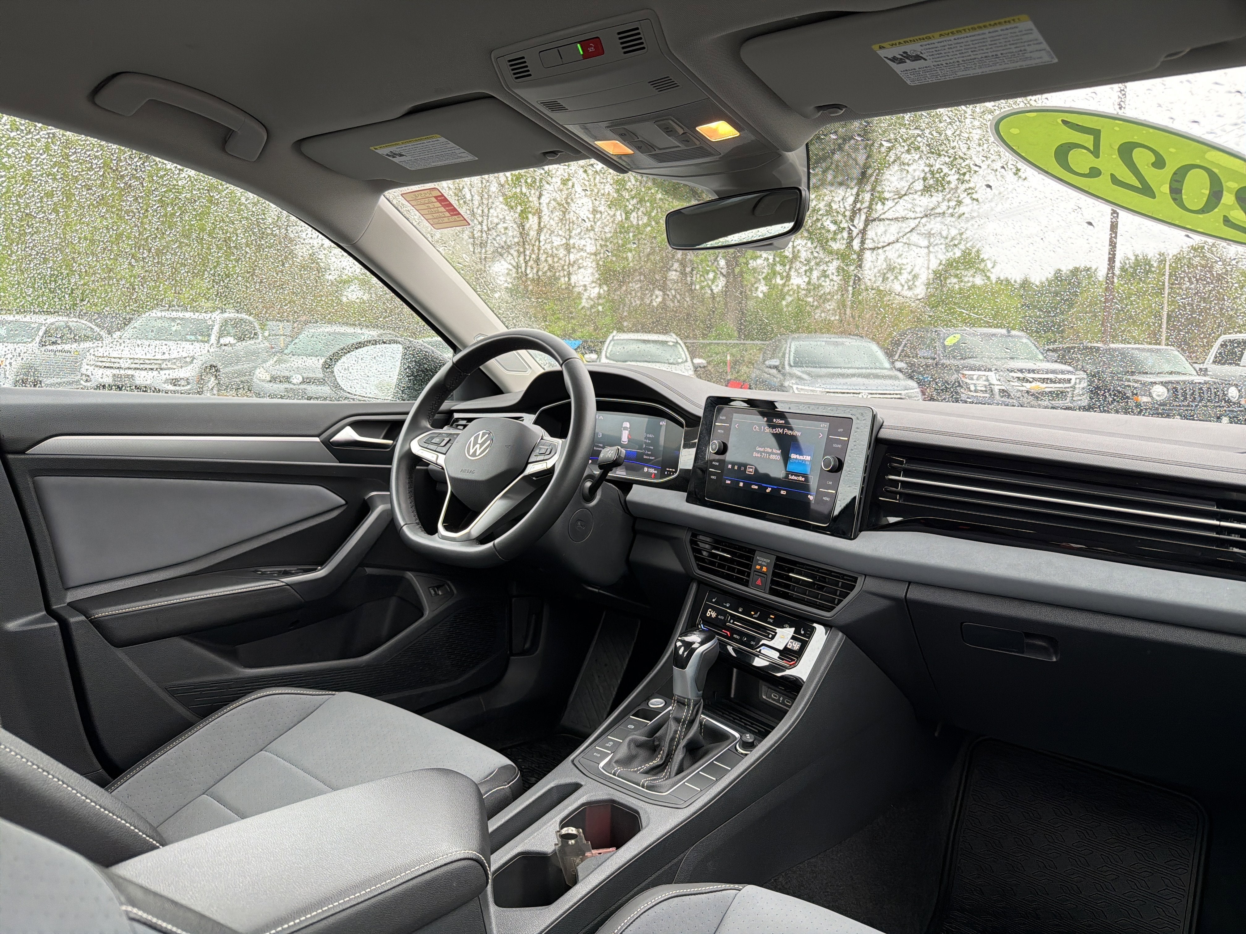 2025 Volkswagen Jetta 1.5T SE