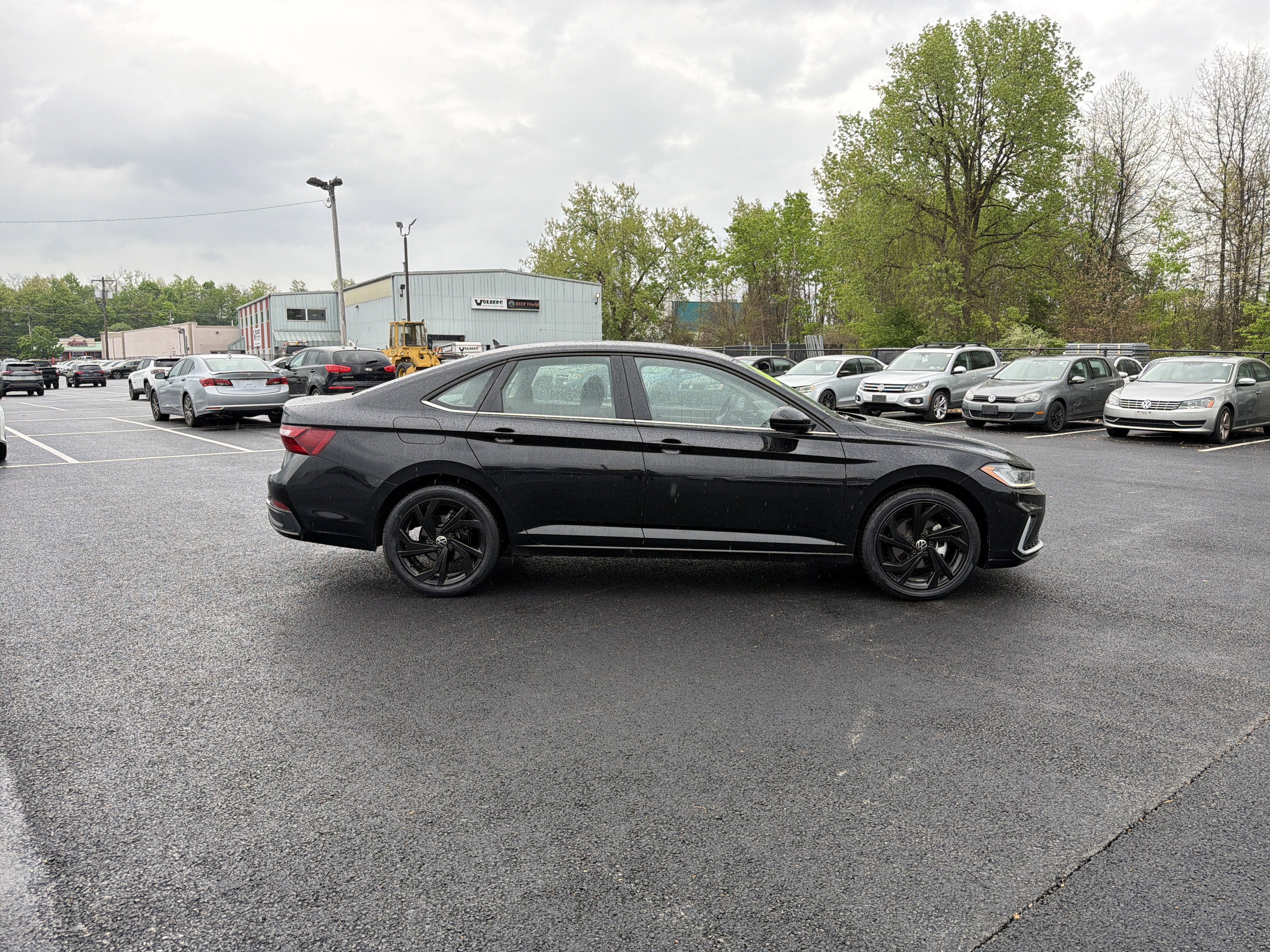 2025 Volkswagen Jetta 1.5T SE