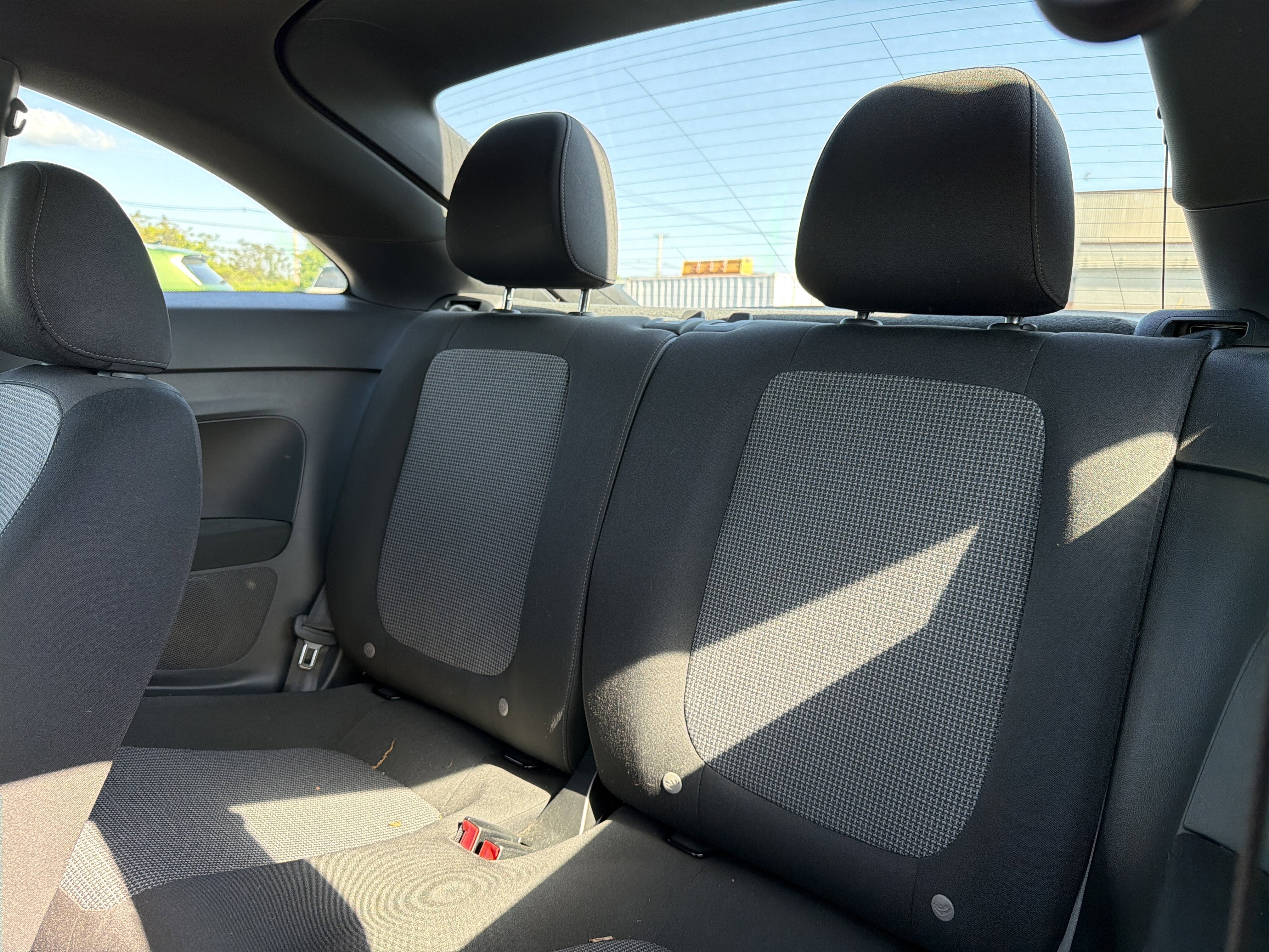 2019 Volkswagen Beetle 2.0T S