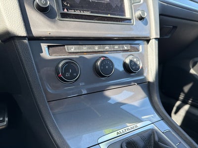 2017 Volkswagen Golf Alltrack TSI SE 4Motion