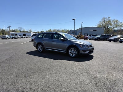 2017 Volkswagen Golf Alltrack TSI SE 4Motion