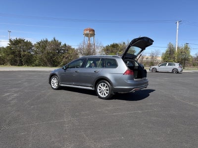 2017 Volkswagen Golf Alltrack TSI SE 4Motion