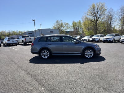 2017 Volkswagen Golf Alltrack TSI SE 4Motion