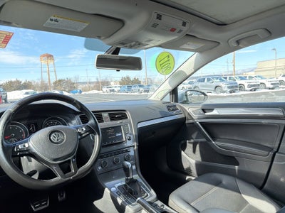 2017 Volkswagen Golf Alltrack TSI SE 4Motion