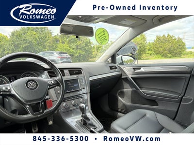 2017 Volkswagen Golf Alltrack TSI S 4Motion