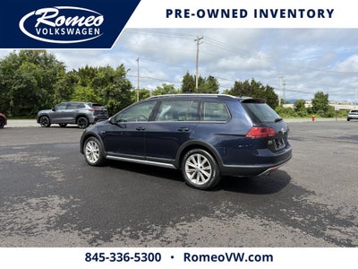 2017 Volkswagen Golf Alltrack TSI S 4Motion