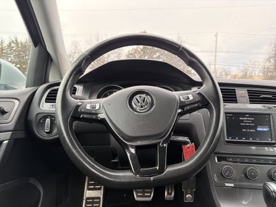 2017 Volkswagen Golf Alltrack TSI S 4Motion