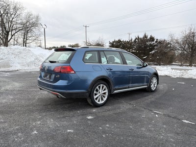 2017 Volkswagen Golf Alltrack TSI S 4Motion