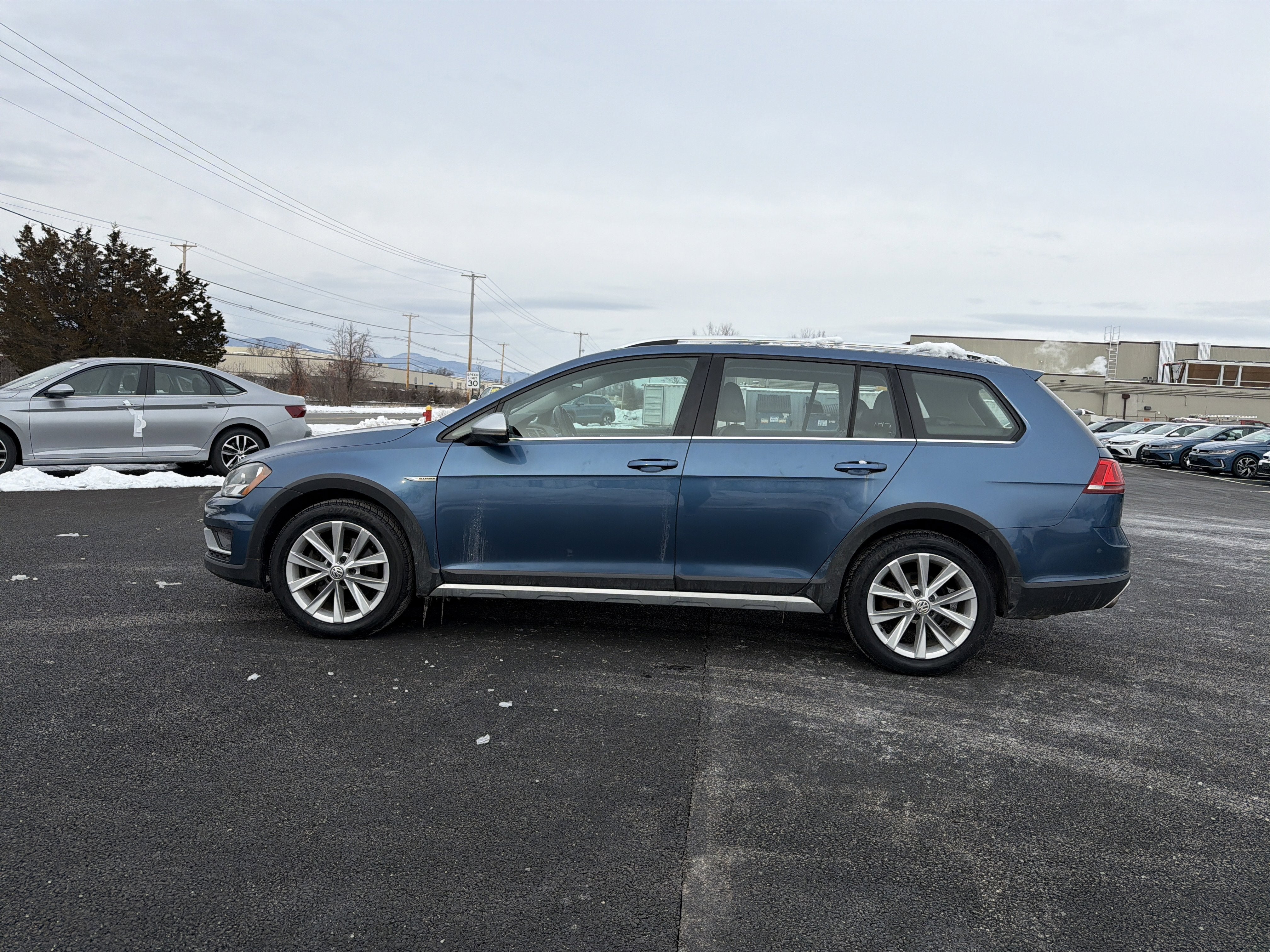 2017 Volkswagen Golf Alltrack TSI S 4Motion