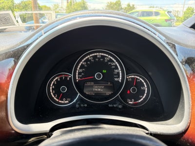 2013 Volkswagen Beetle 2.0T Fender Edition