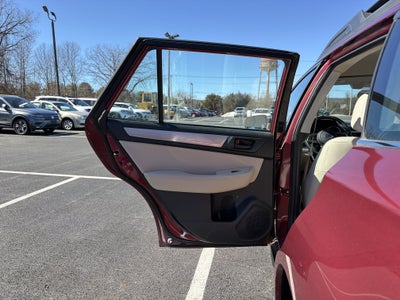 2019 Subaru Outback 2.5i